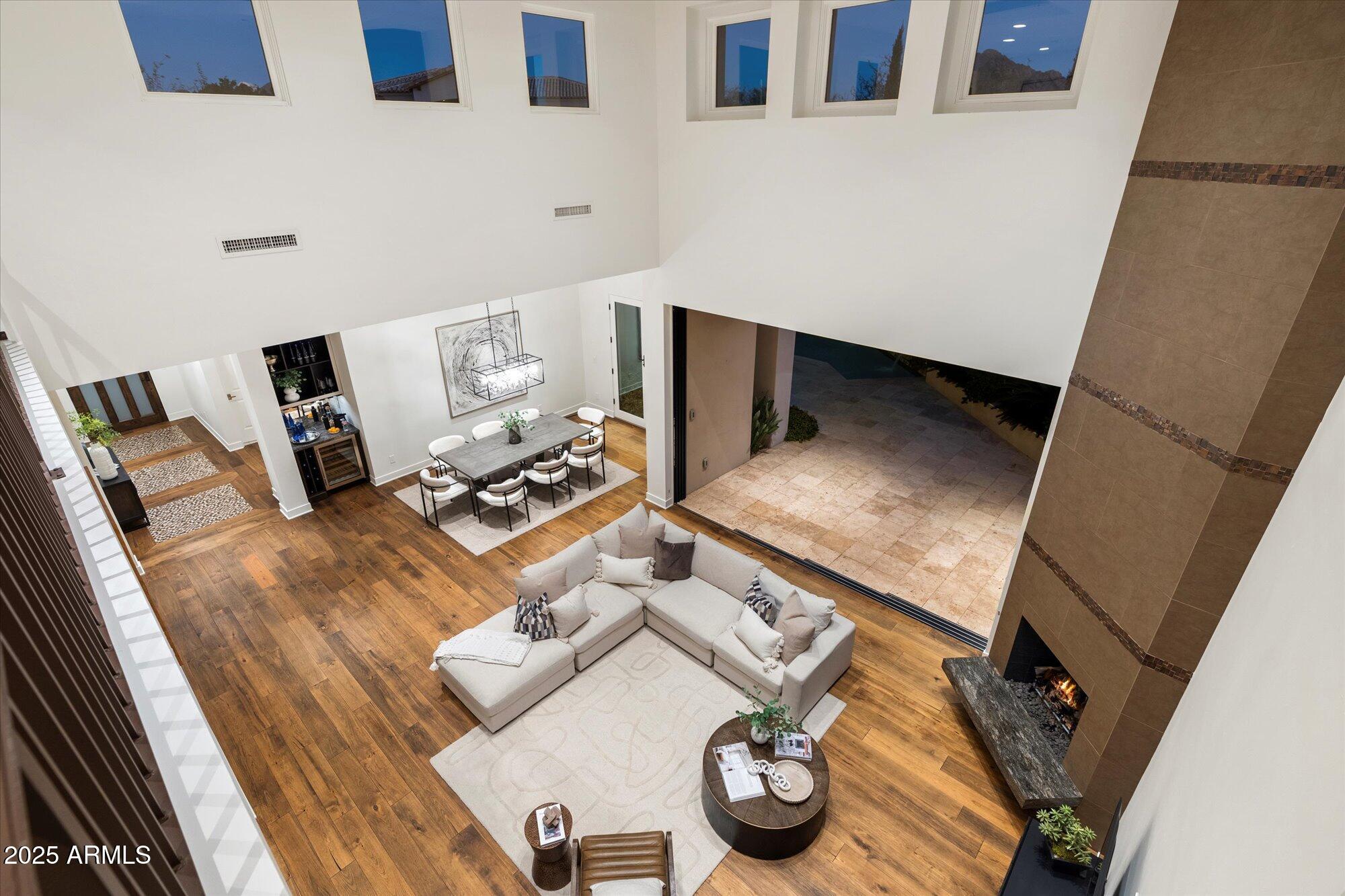 3965 E SIERRA VISTA Drive