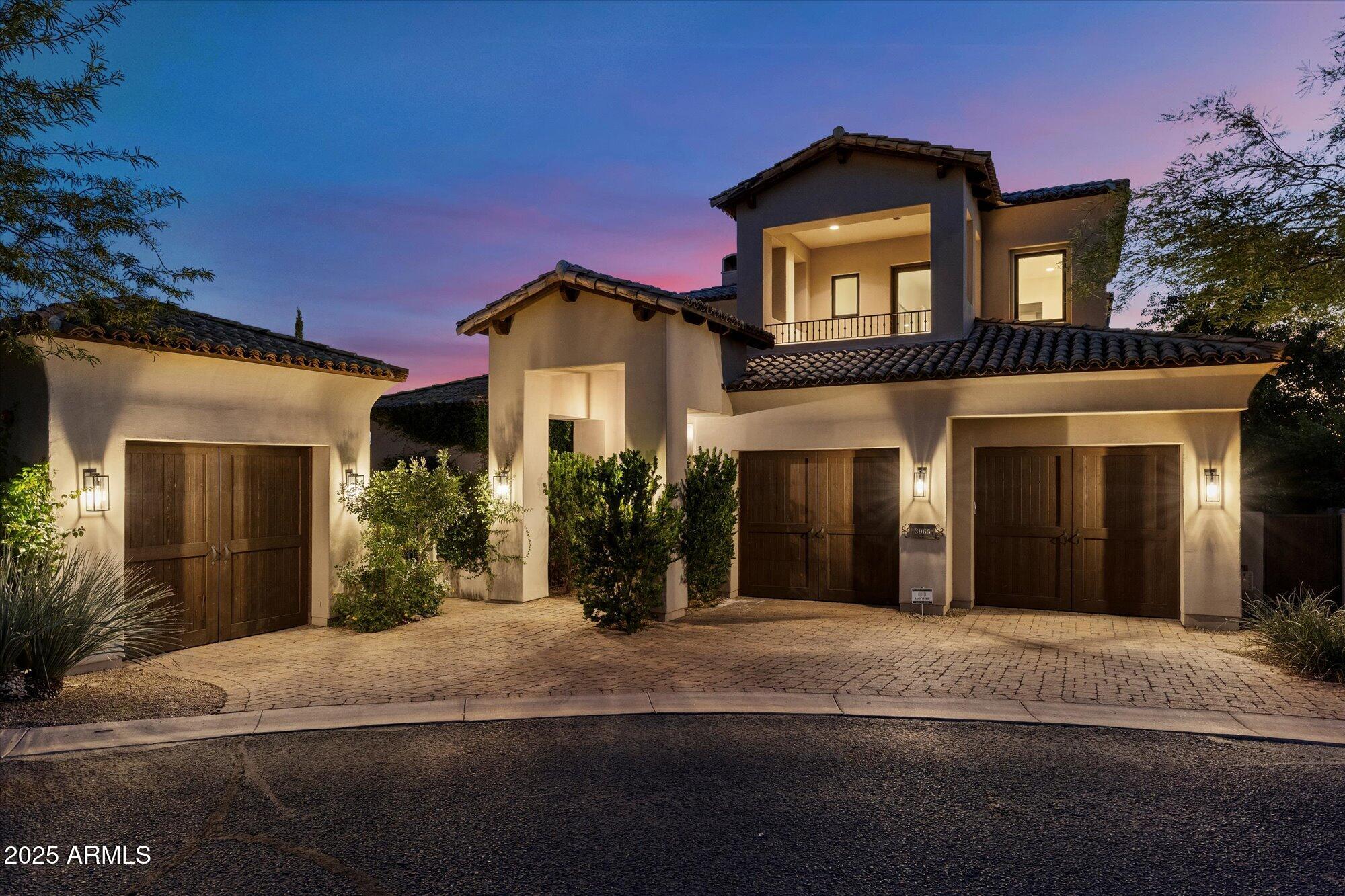 3965 E SIERRA VISTA Drive