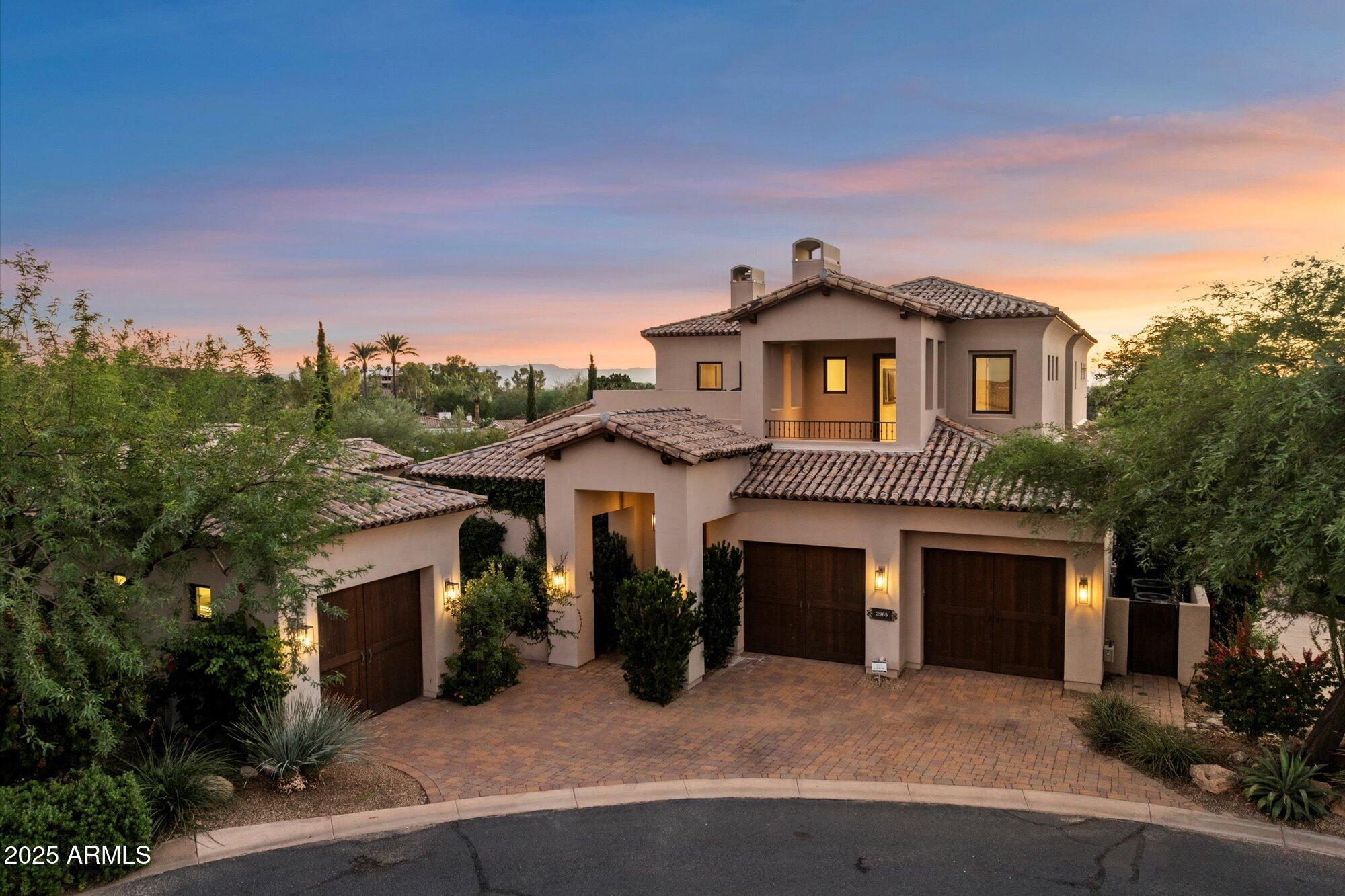 3965 E SIERRA VISTA Drive