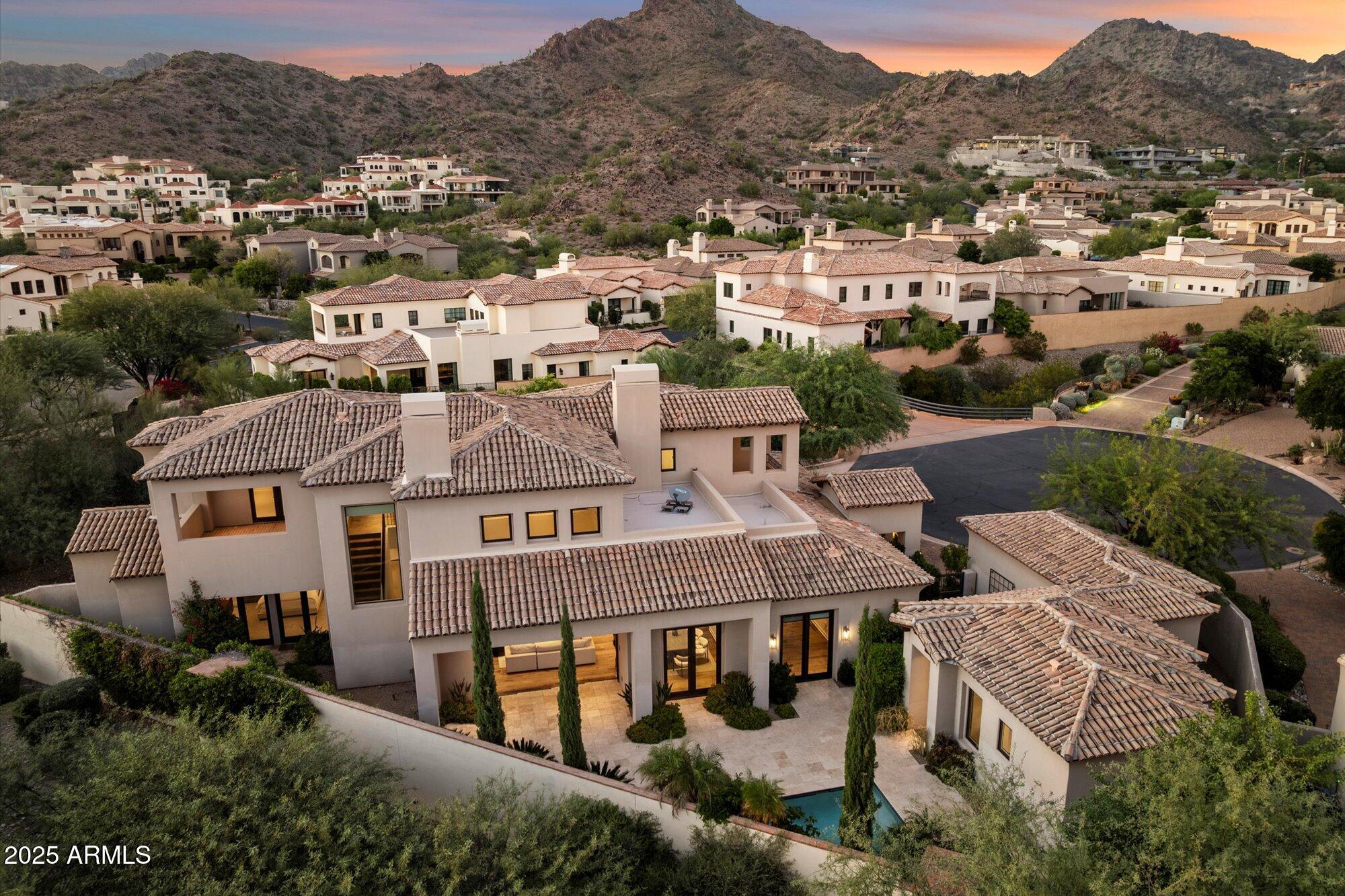 3965 E SIERRA VISTA Drive