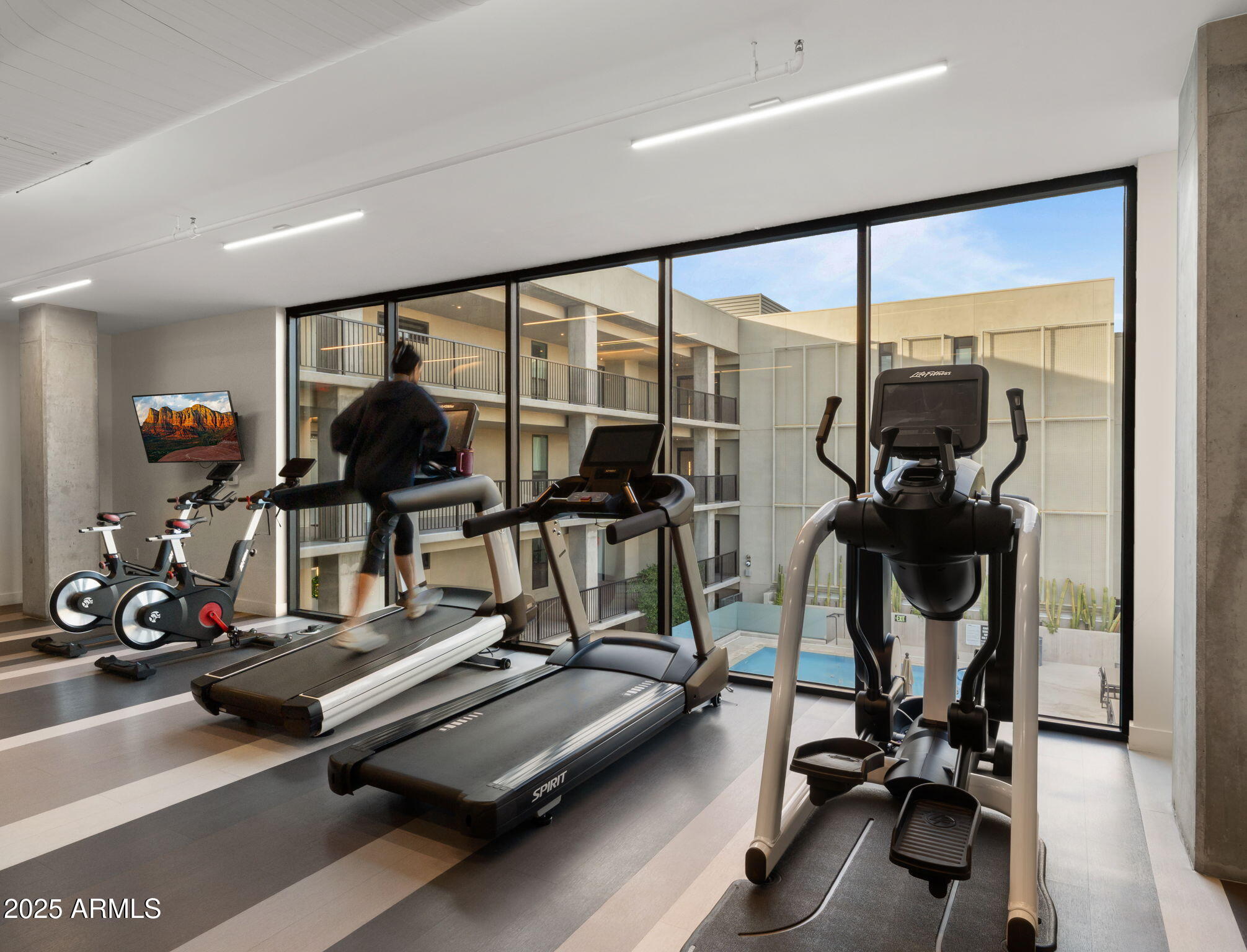 2300 E CAMPBELL Avenue, 201