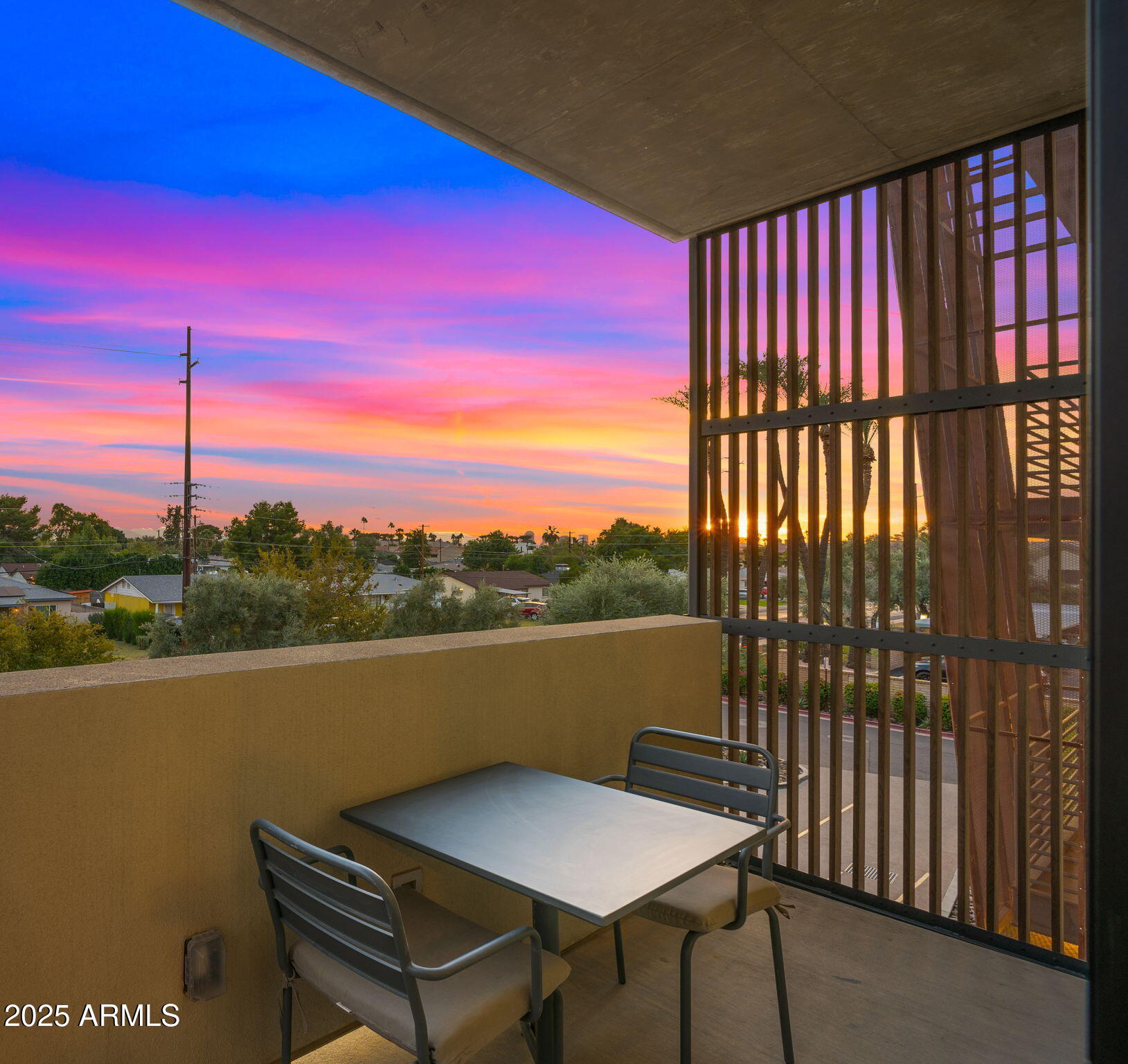 2300 E CAMPBELL Avenue, 201