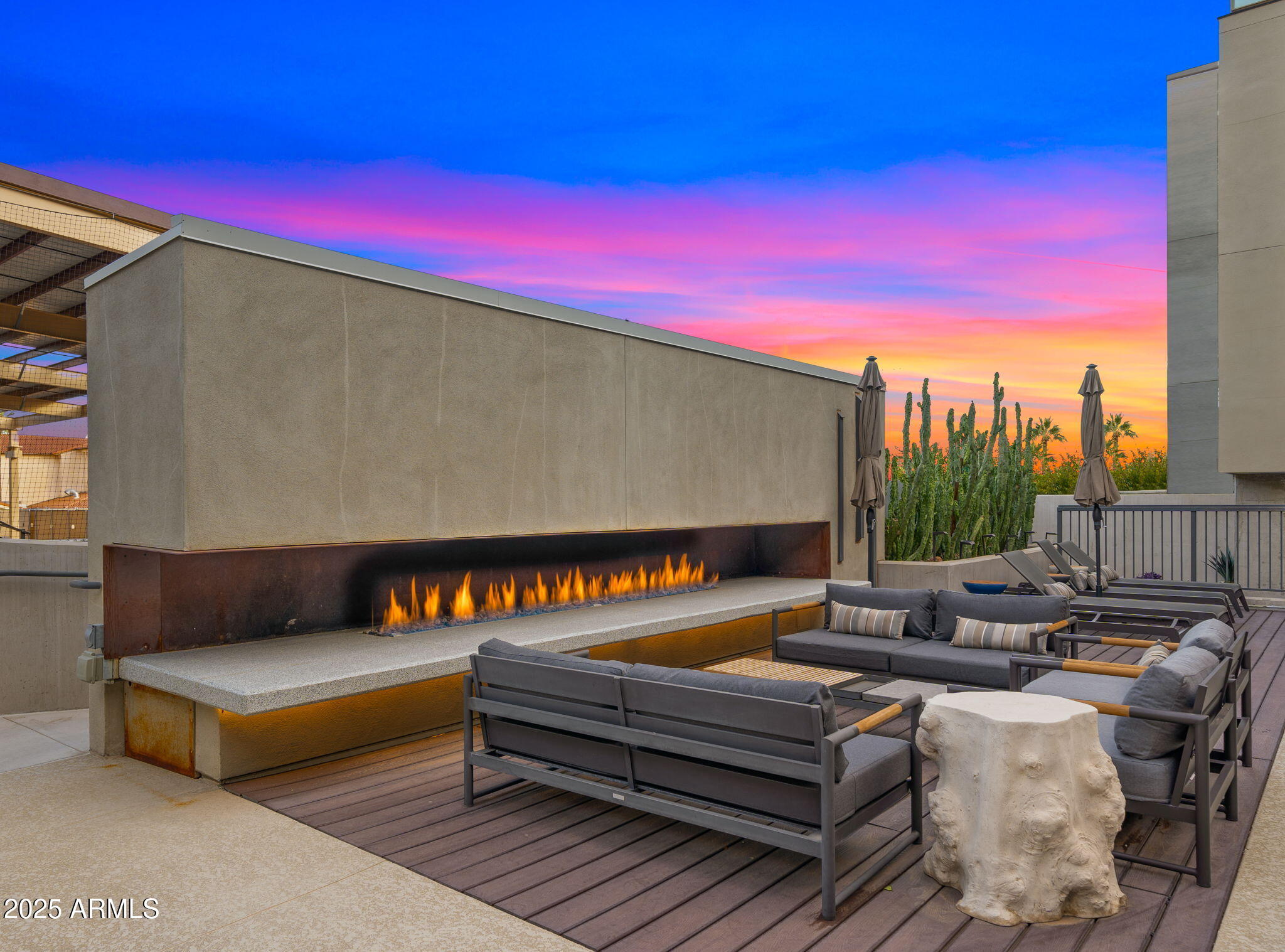 2300 E CAMPBELL Avenue, 201