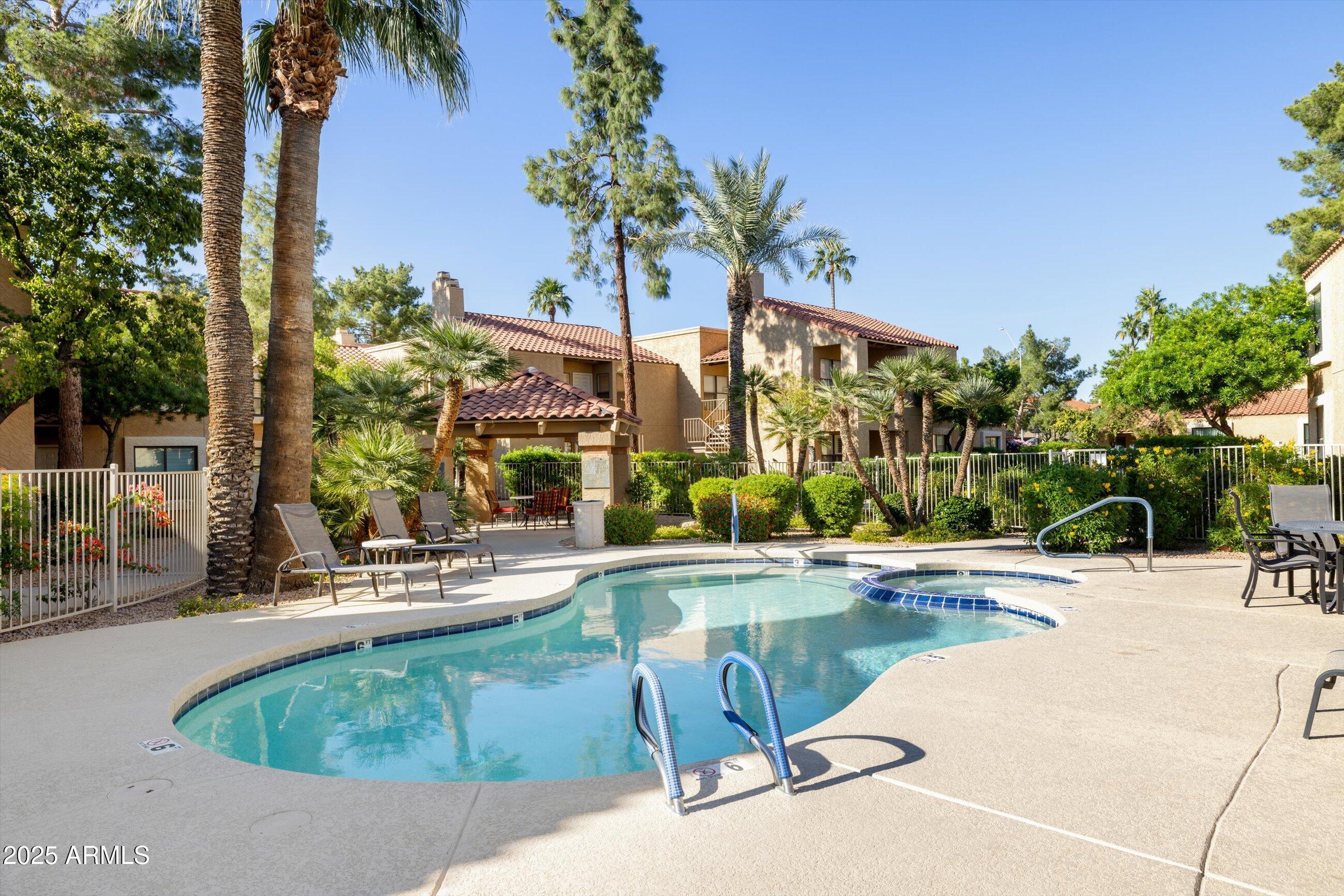 8787 E MOUNTAIN VIEW Road, 2040