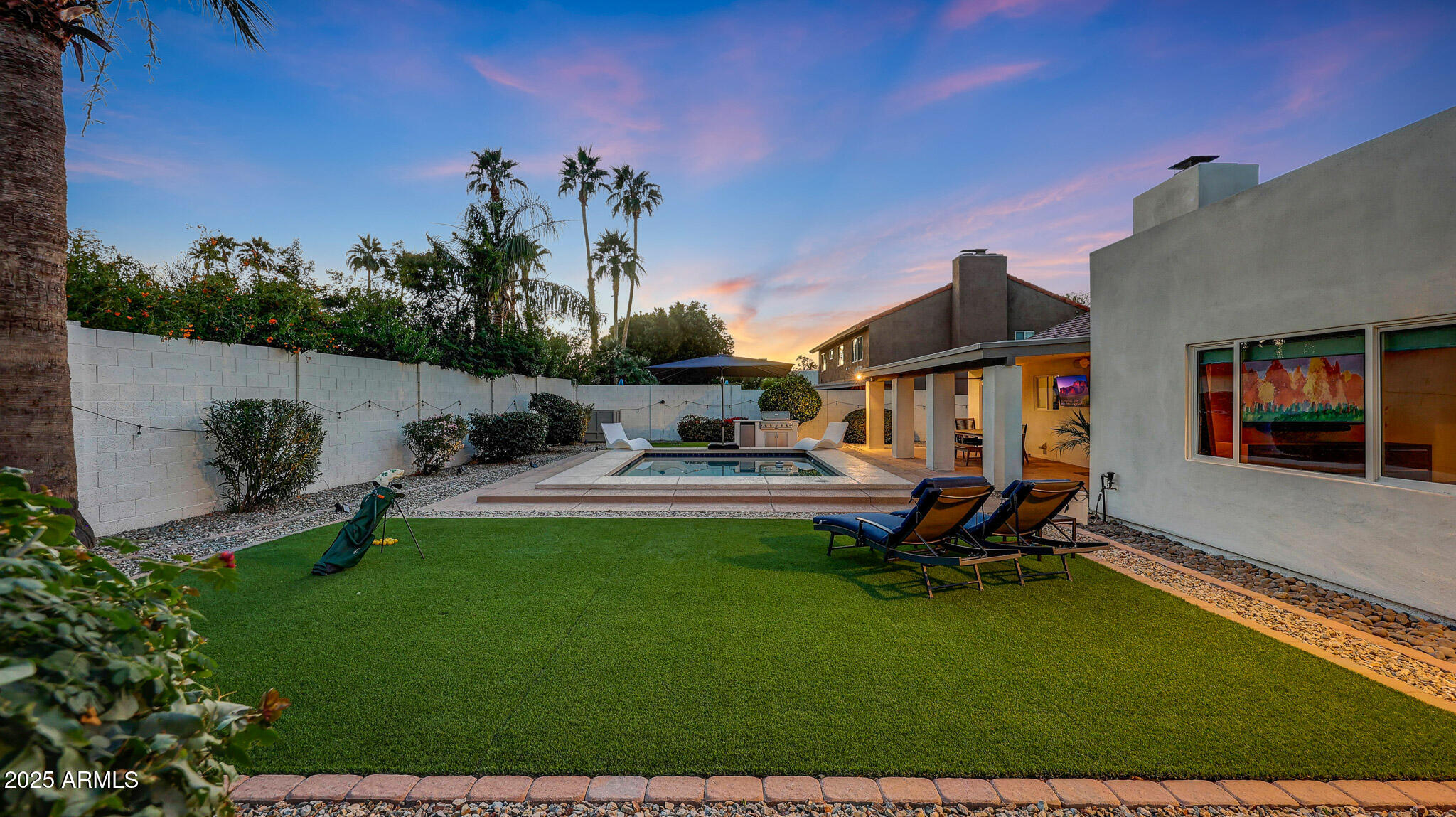 10267 E SAN SALVADOR Drive