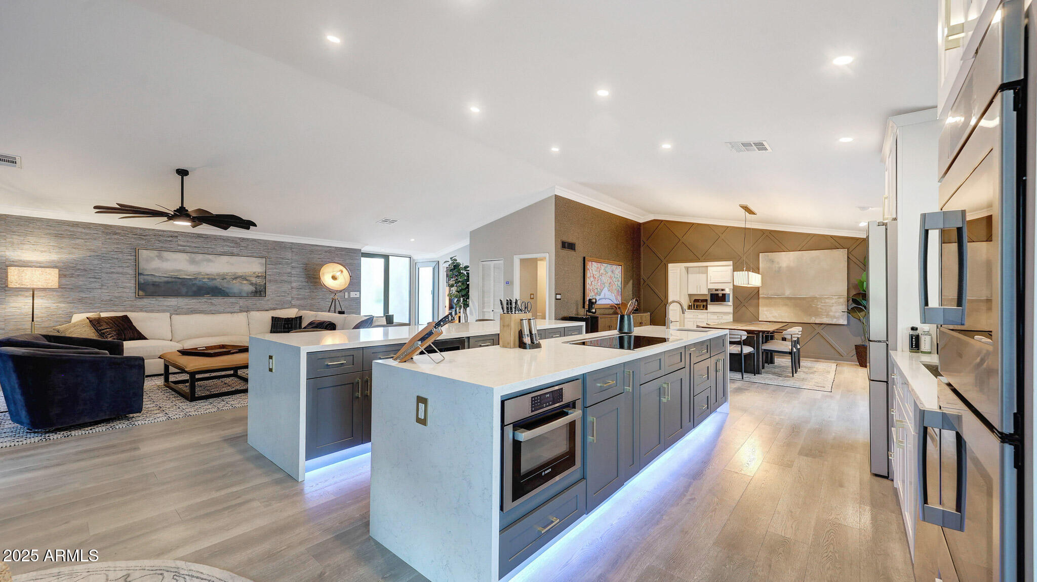 10267 E SAN SALVADOR Drive