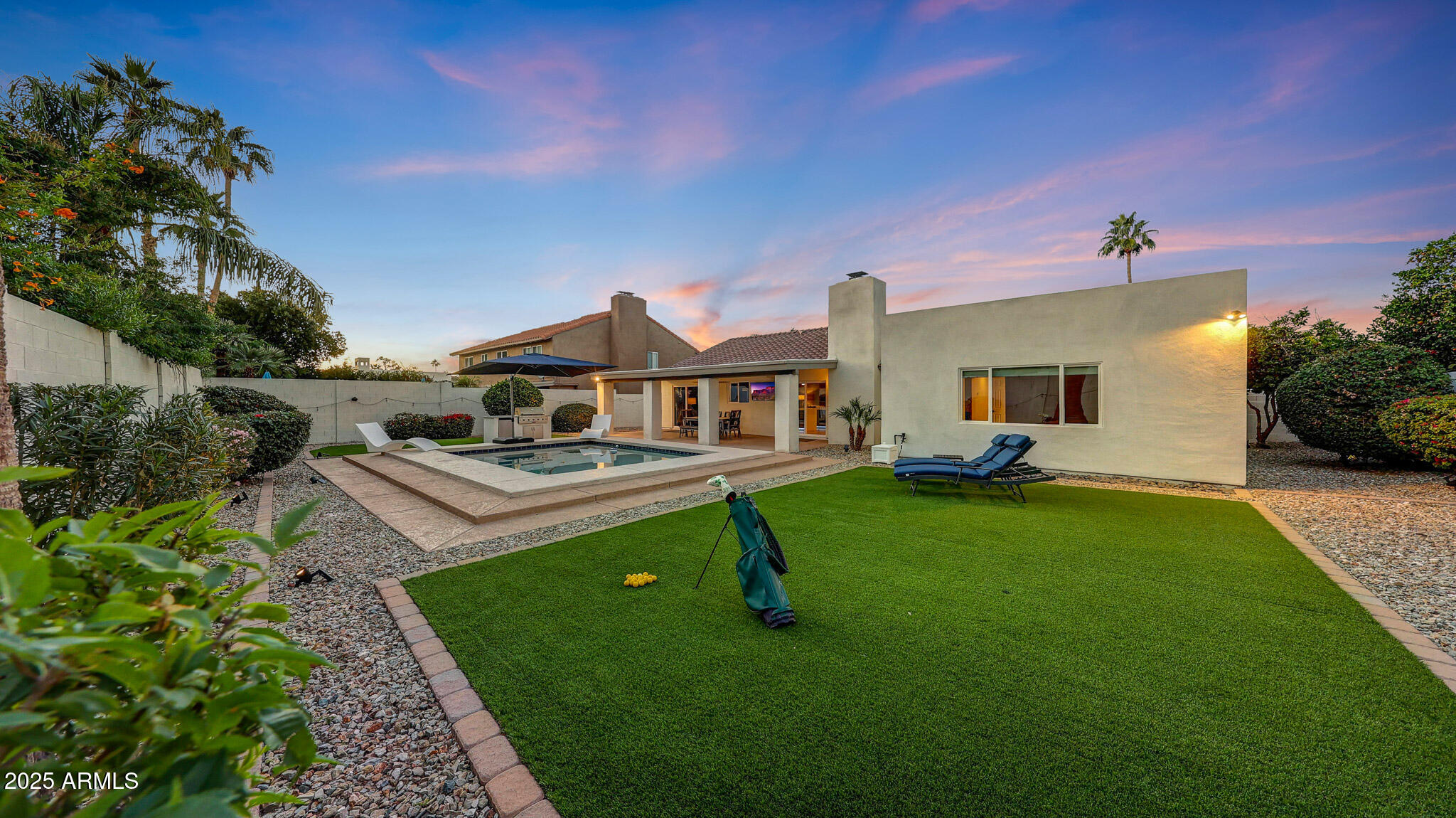 10267 E SAN SALVADOR Drive