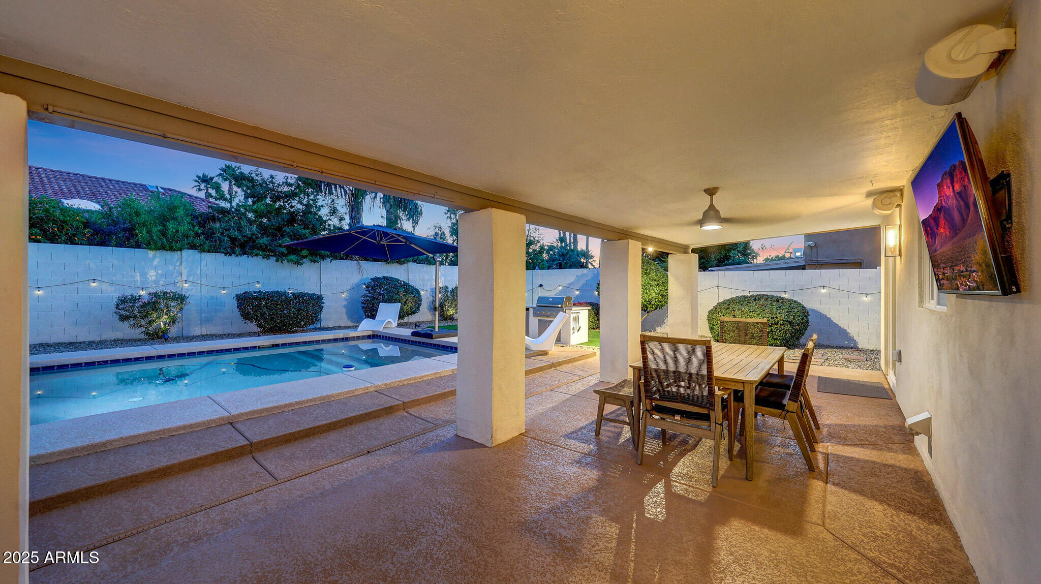 10267 E SAN SALVADOR Drive