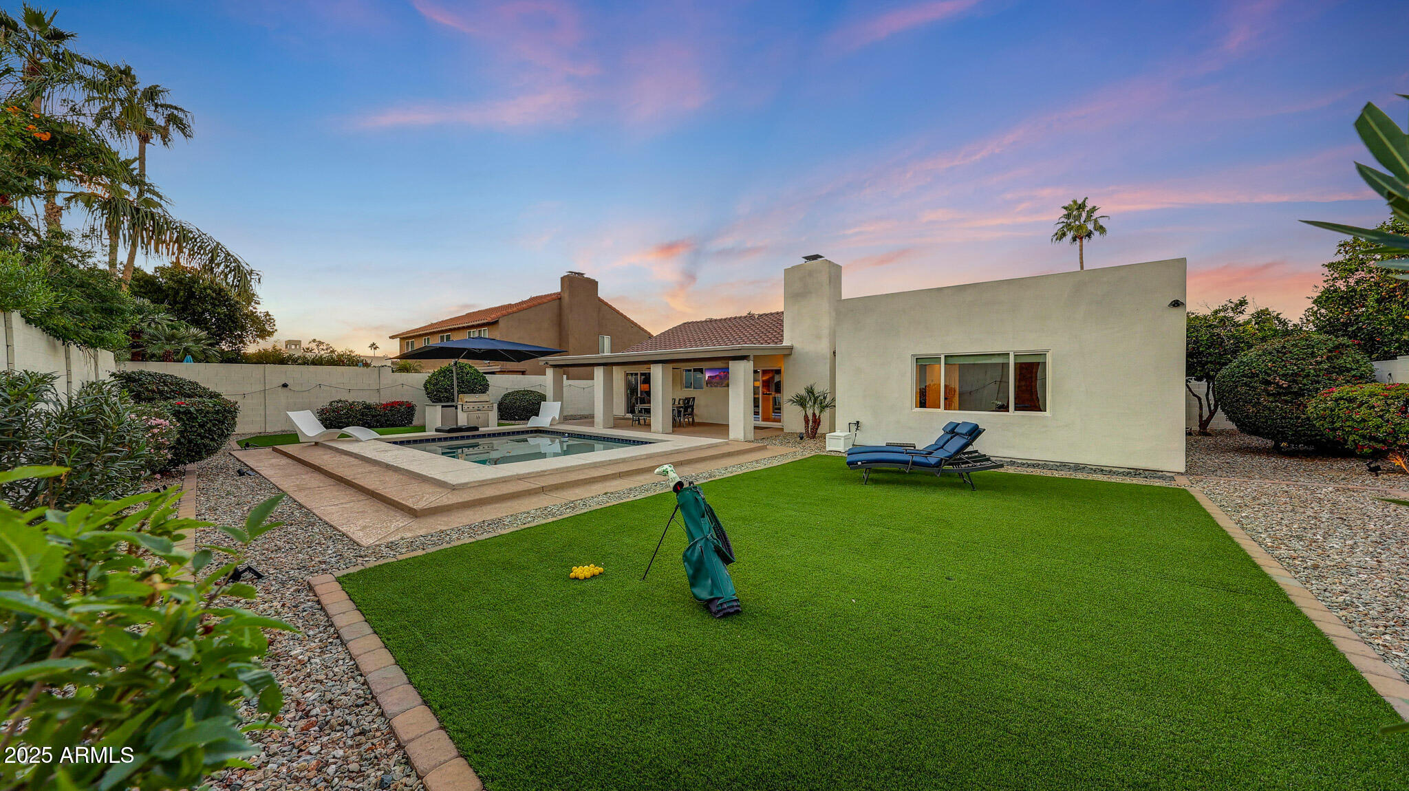 10267 E SAN SALVADOR Drive