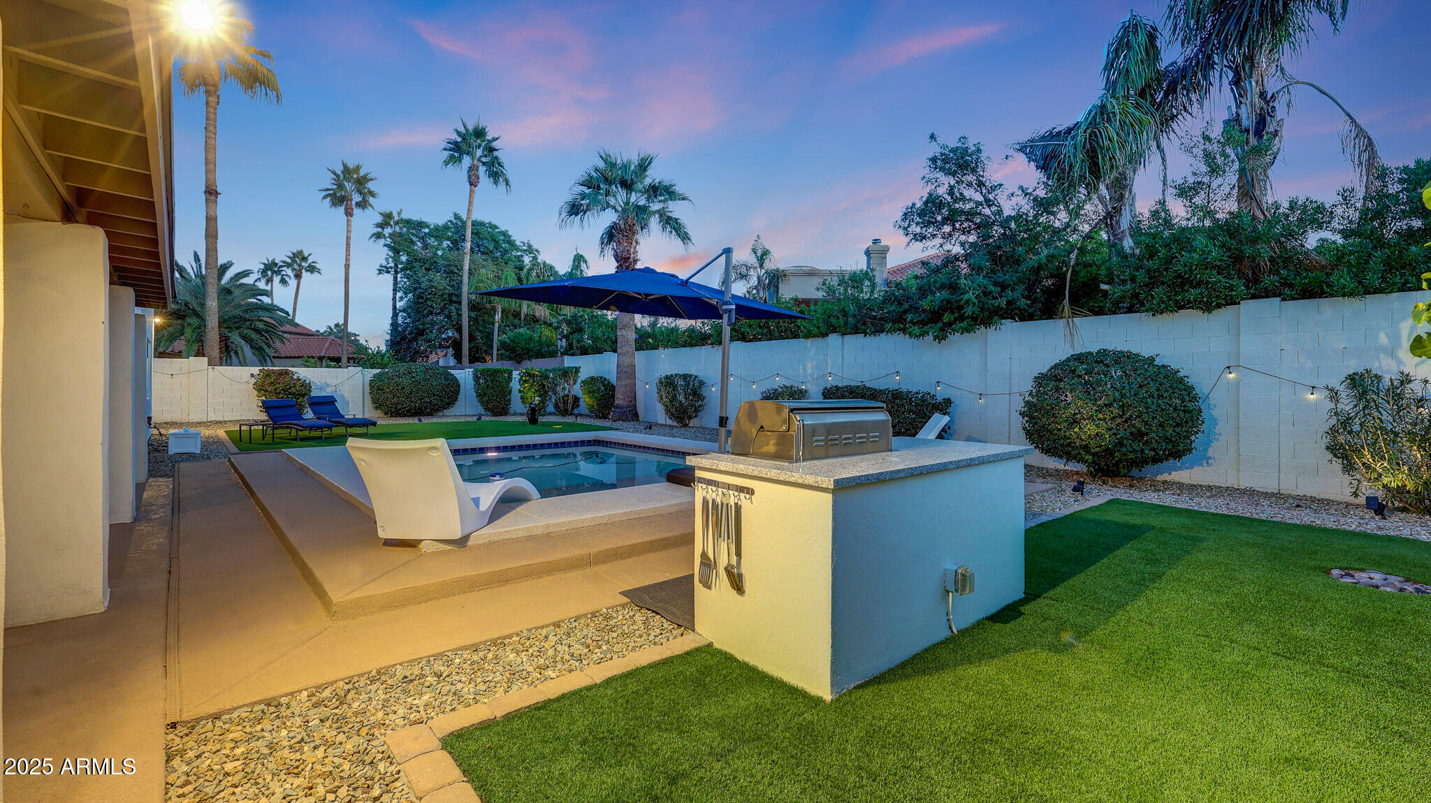 10267 E SAN SALVADOR Drive