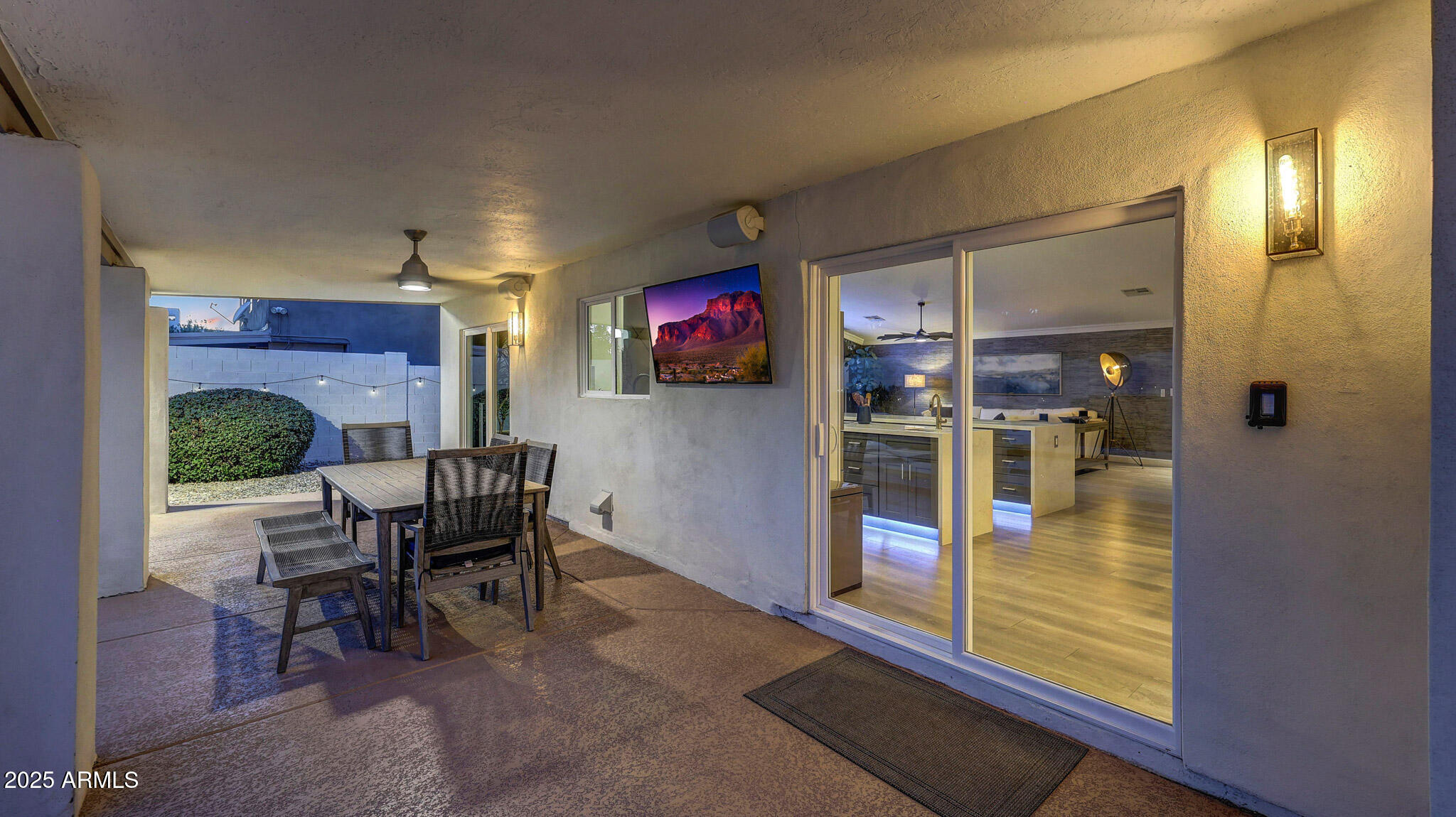 10267 E SAN SALVADOR Drive