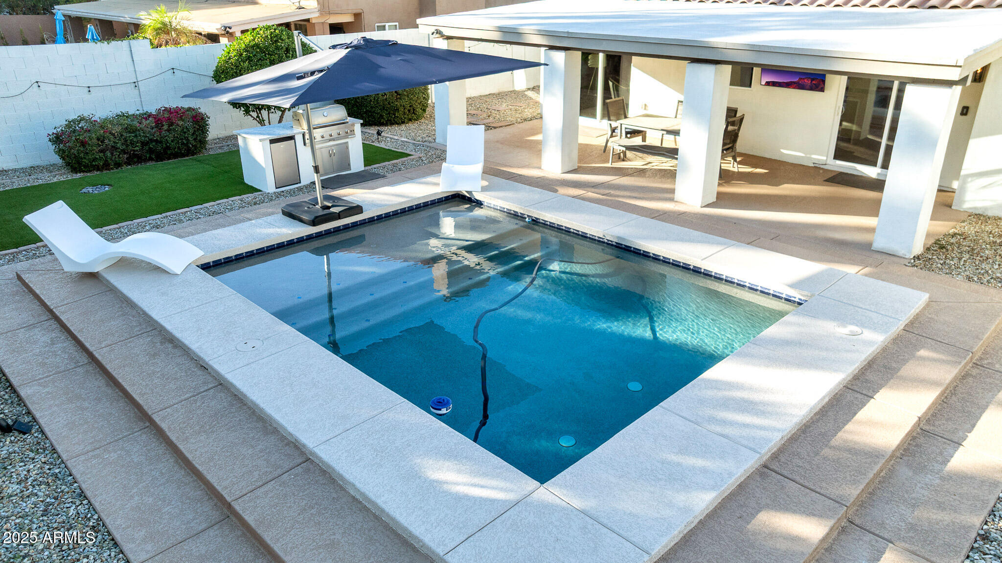 10267 E SAN SALVADOR Drive