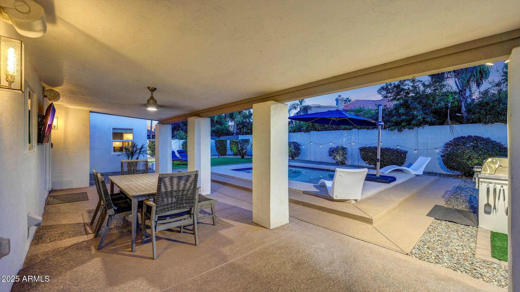 10267 E SAN SALVADOR Drive