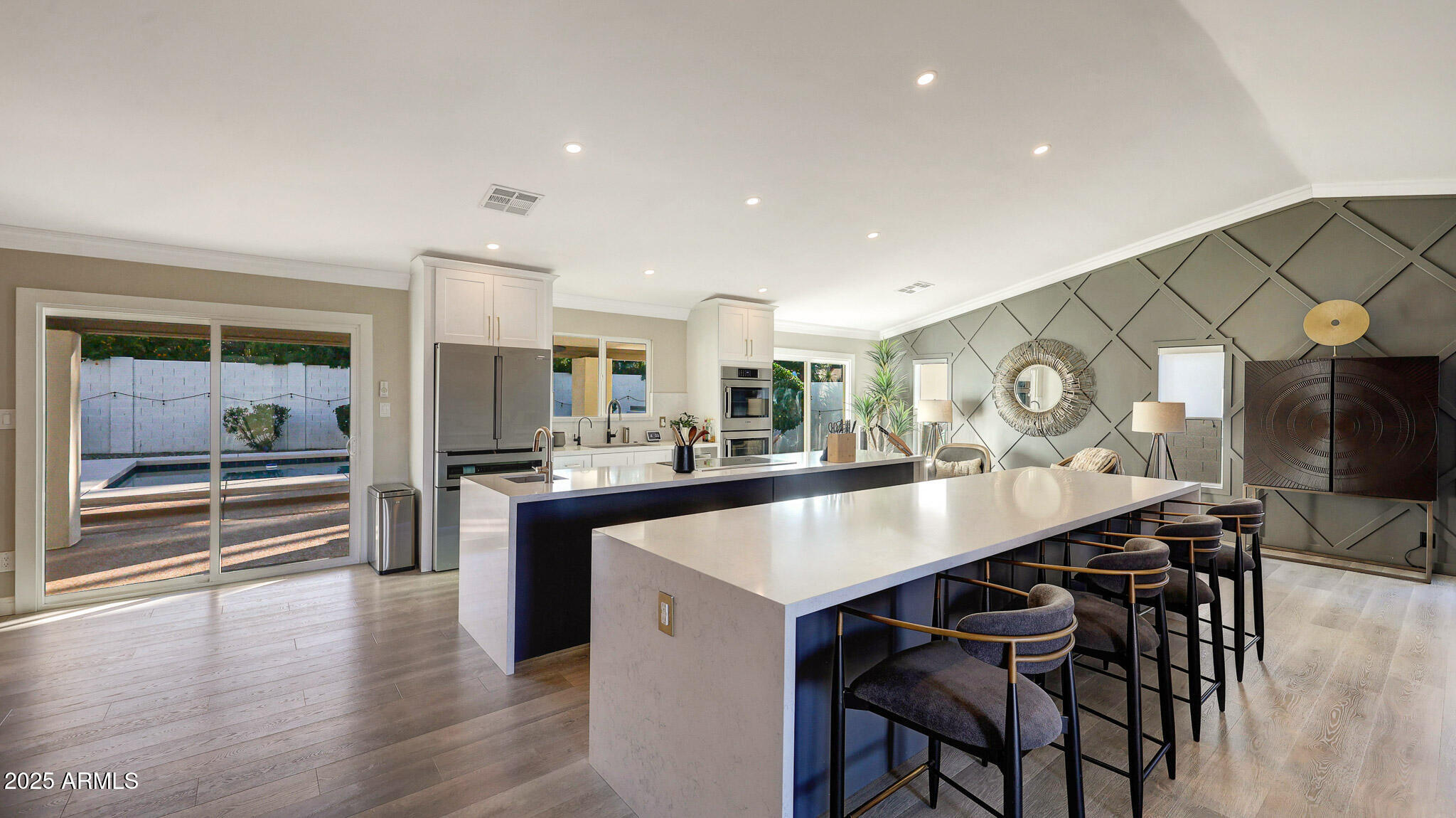 10267 E SAN SALVADOR Drive