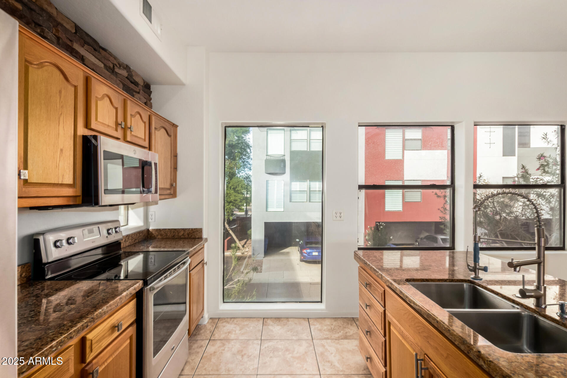 4617 E CULVER Street