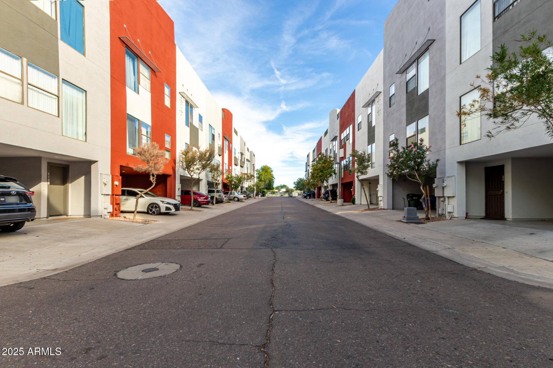 4617 E CULVER Street