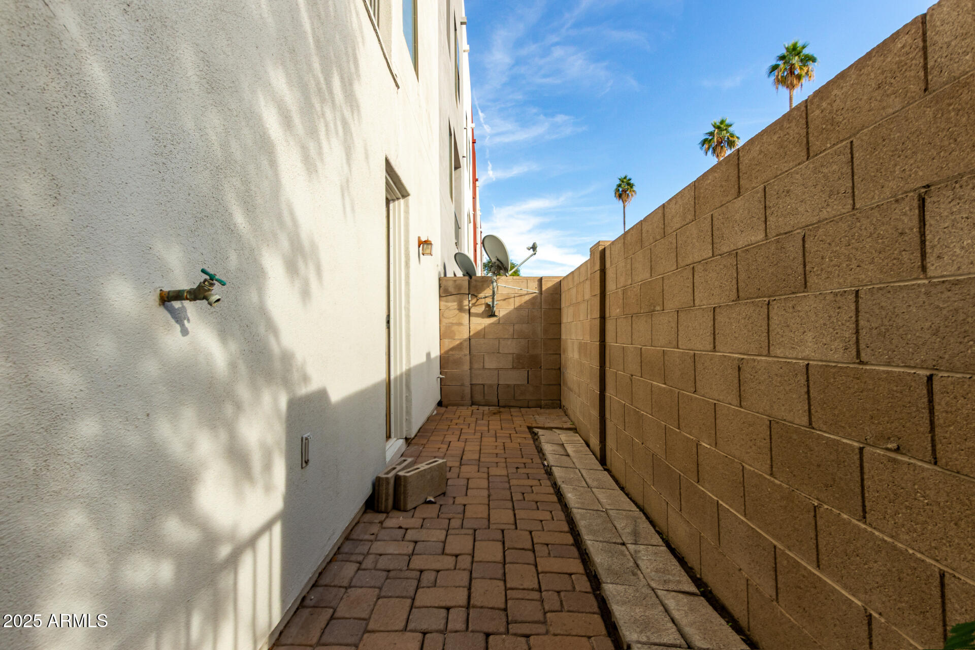 4617 E CULVER Street