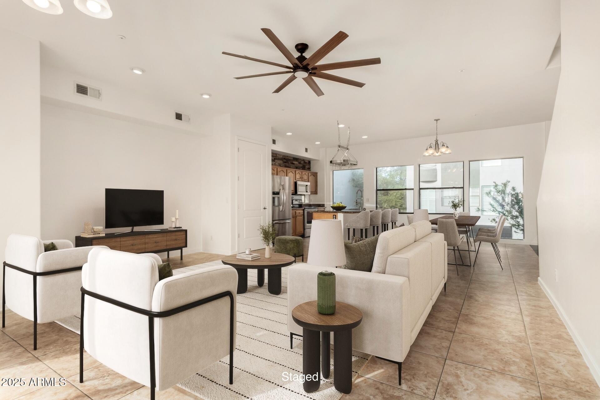 4617 E CULVER Street