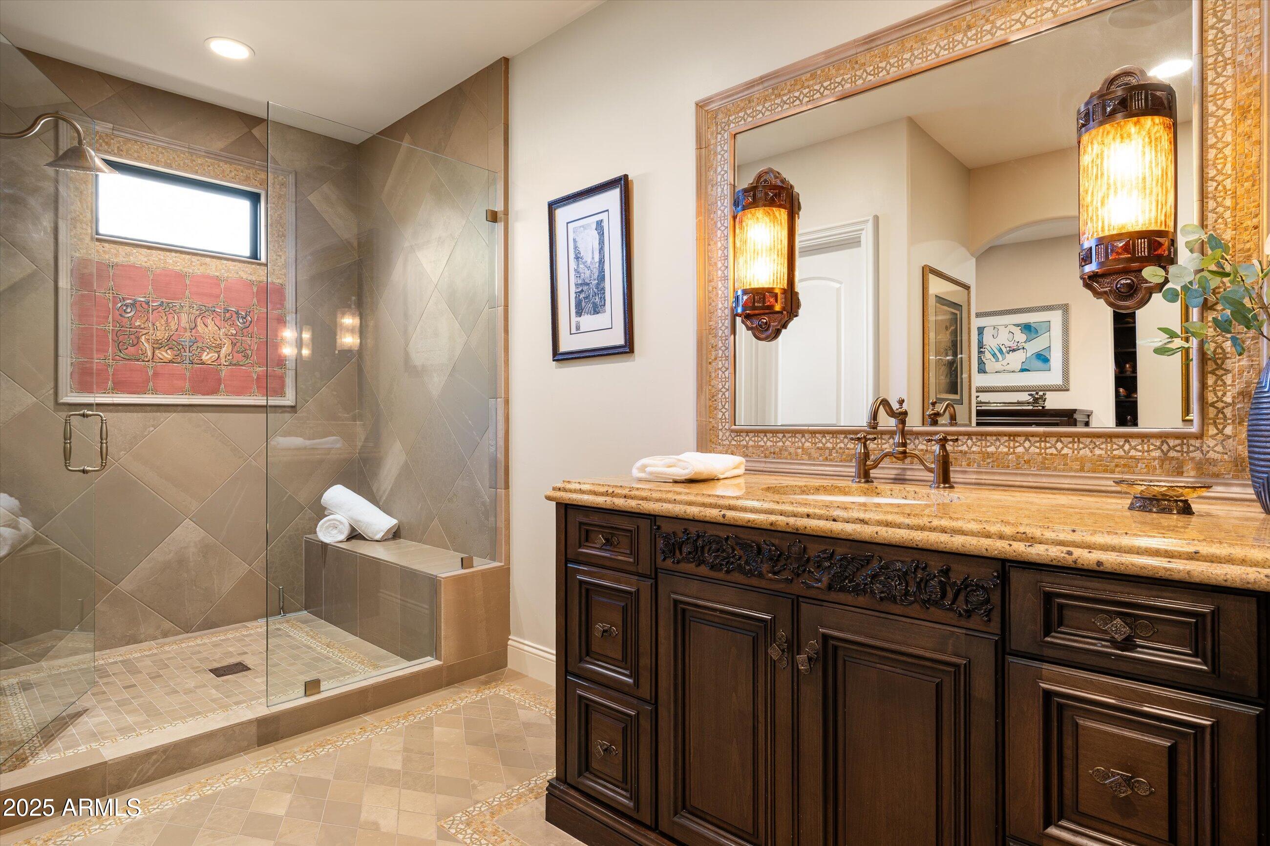 5747 E CABALLO Drive