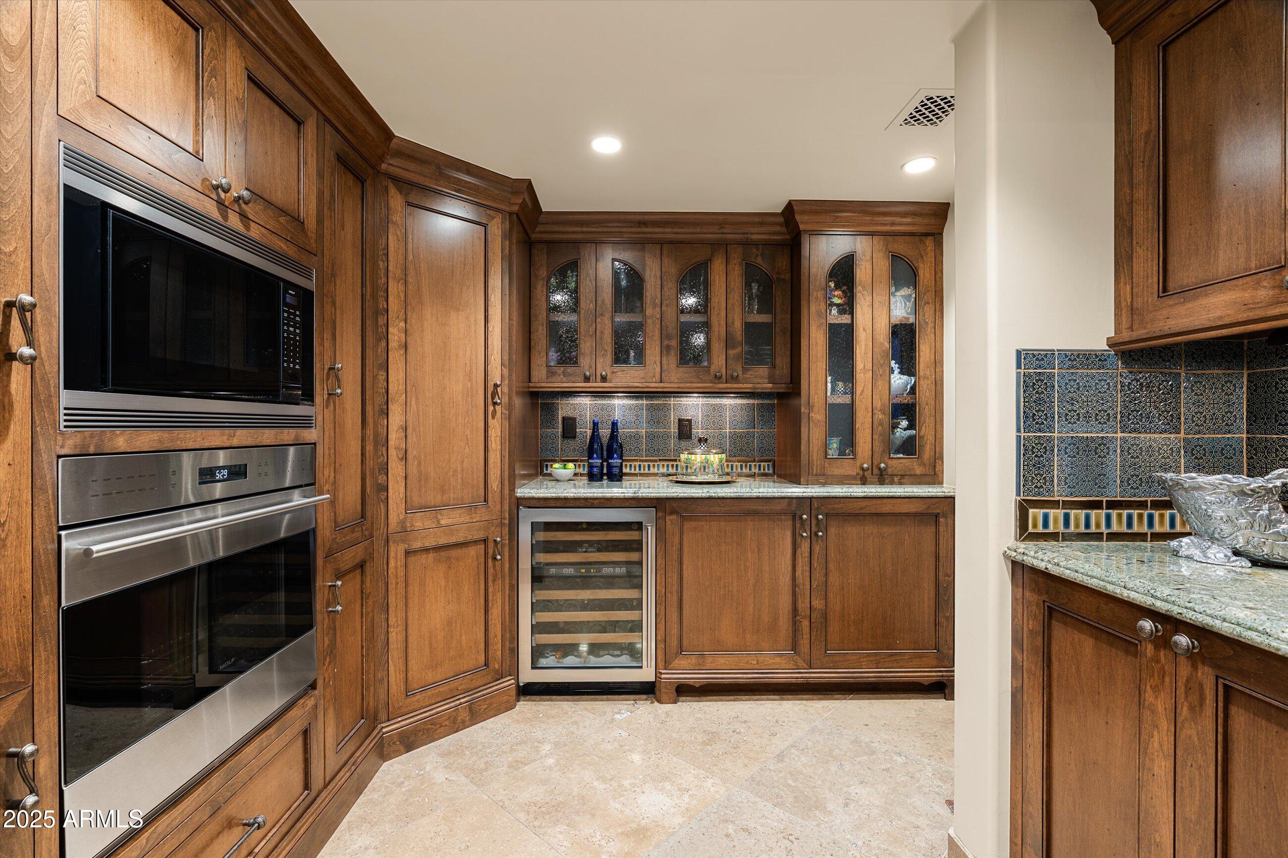 5747 E CABALLO Drive