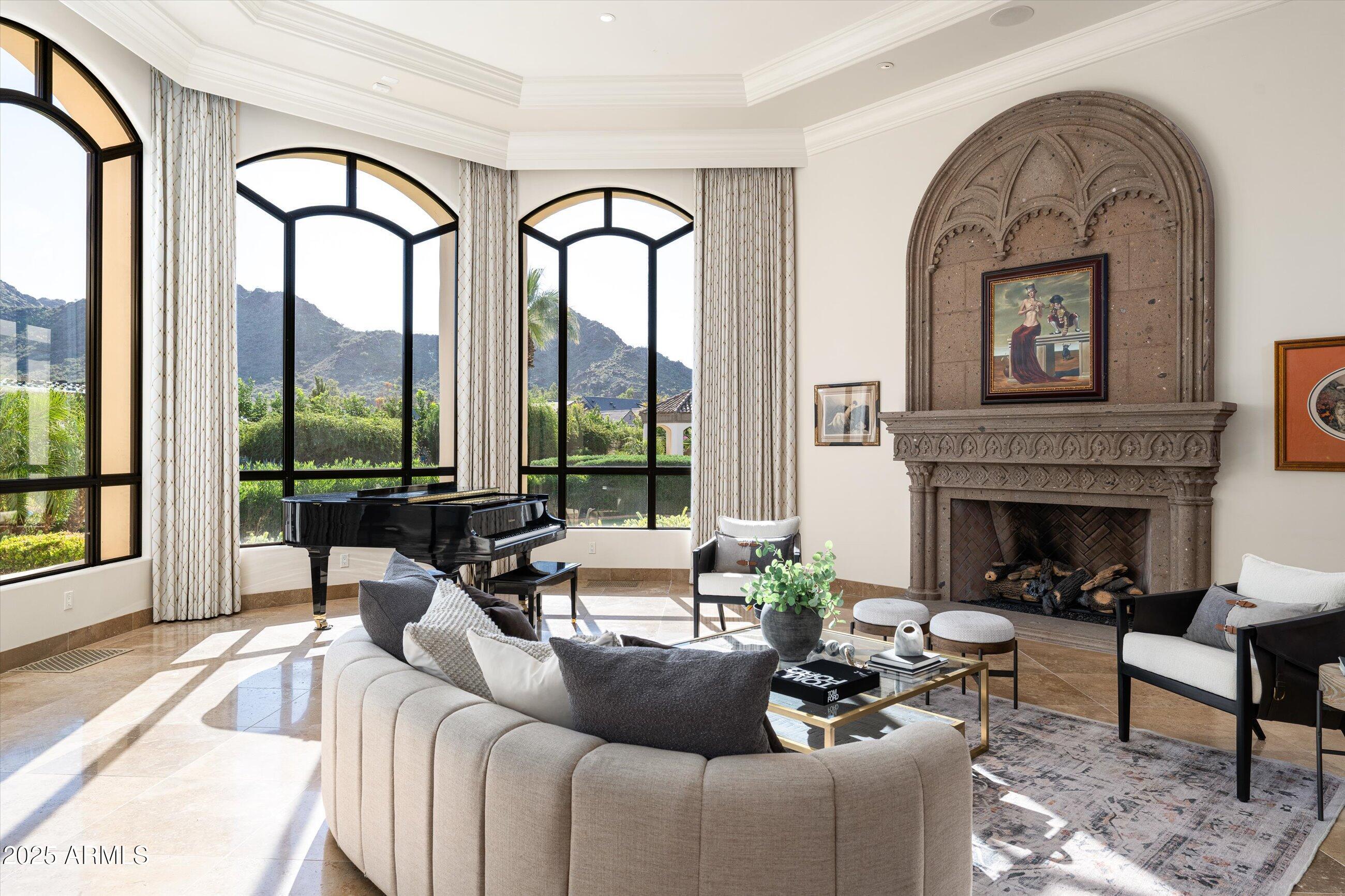 5747 E CABALLO Drive