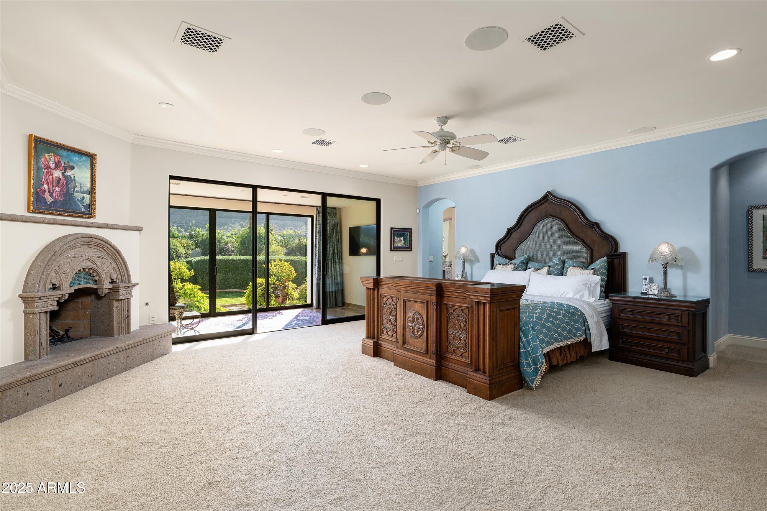 5747 E CABALLO Drive