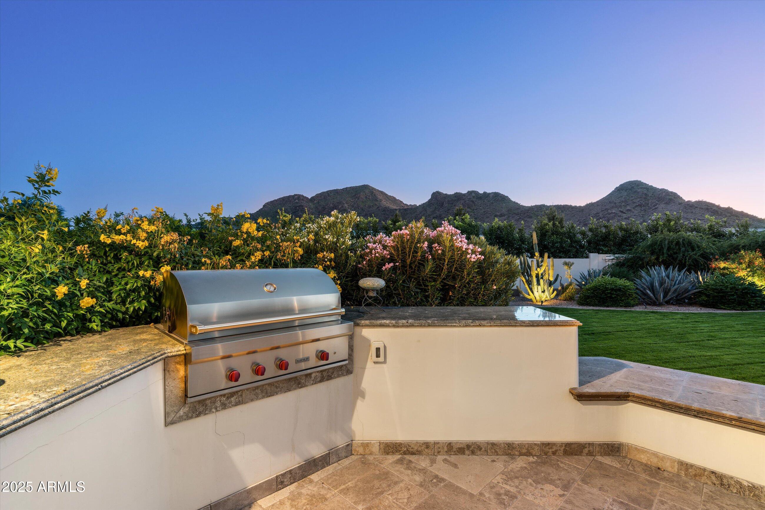 5747 E CABALLO Drive