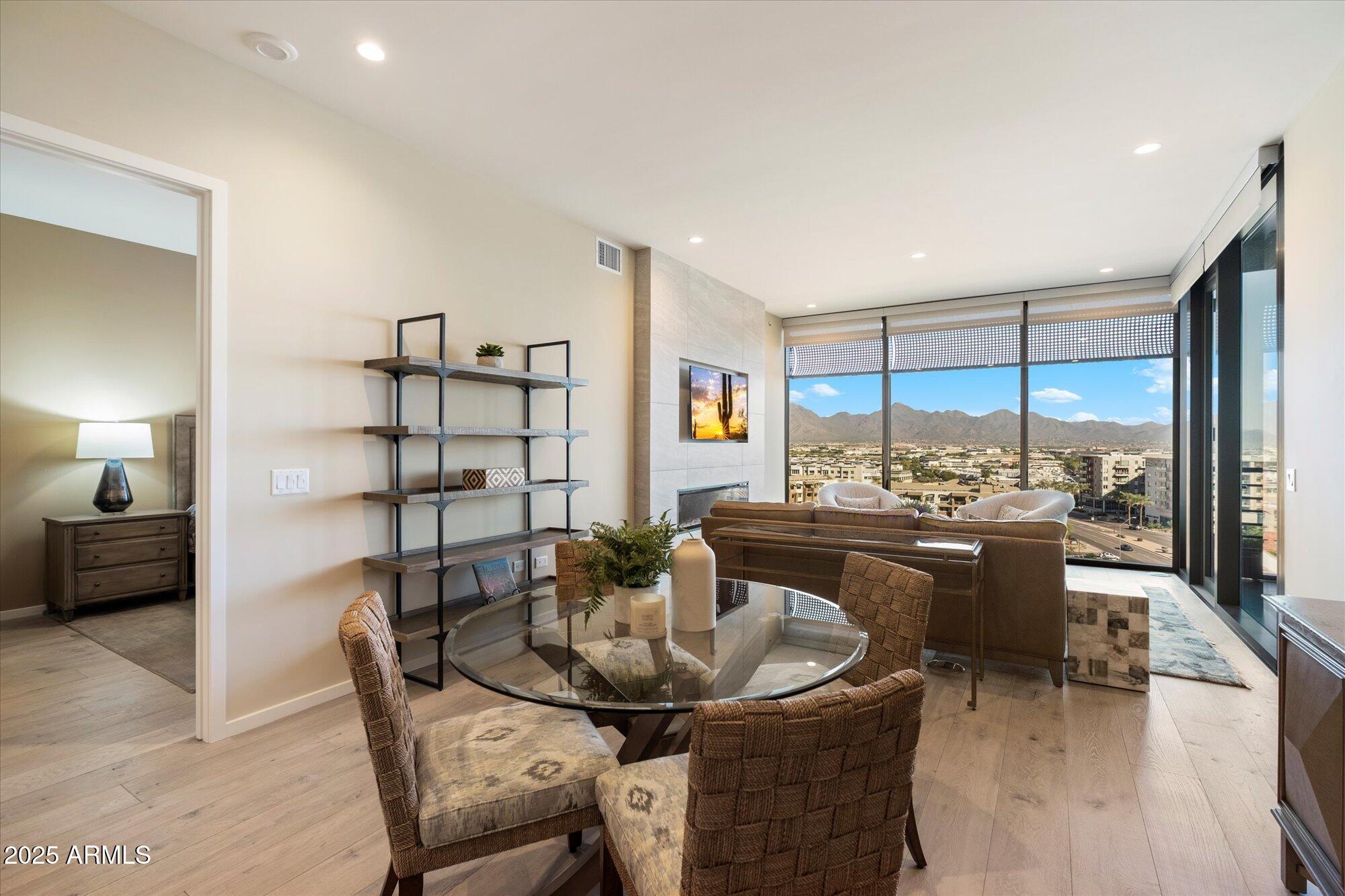 7180 E Kierland Boulevard 1015