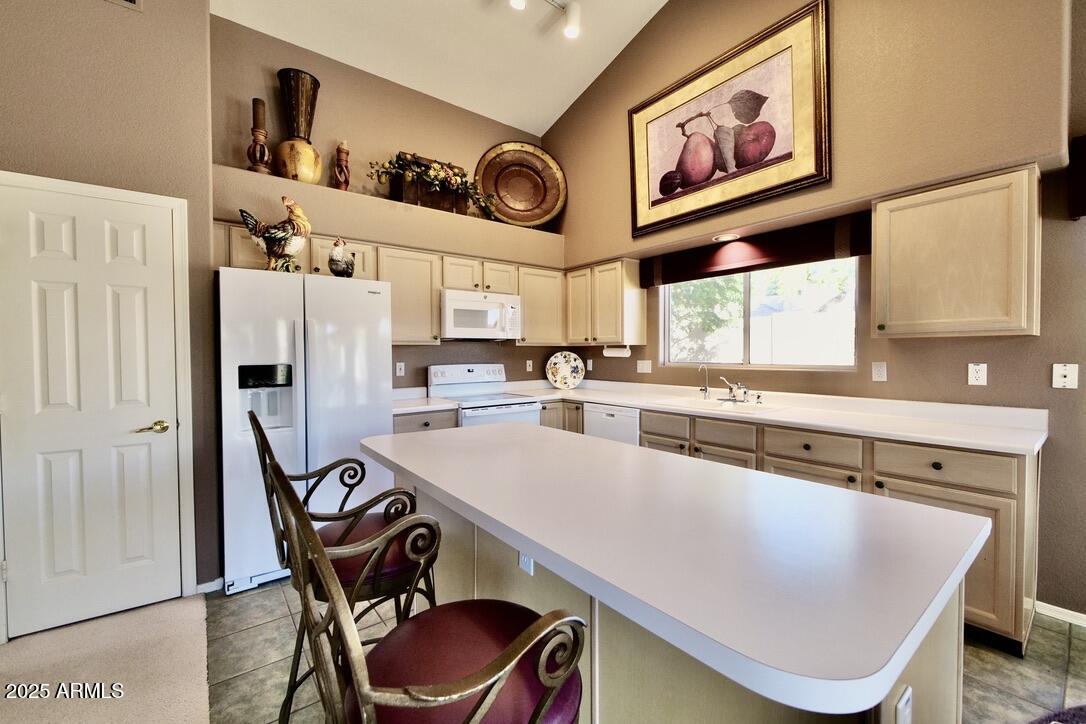 4645 E MAZATZAL Drive