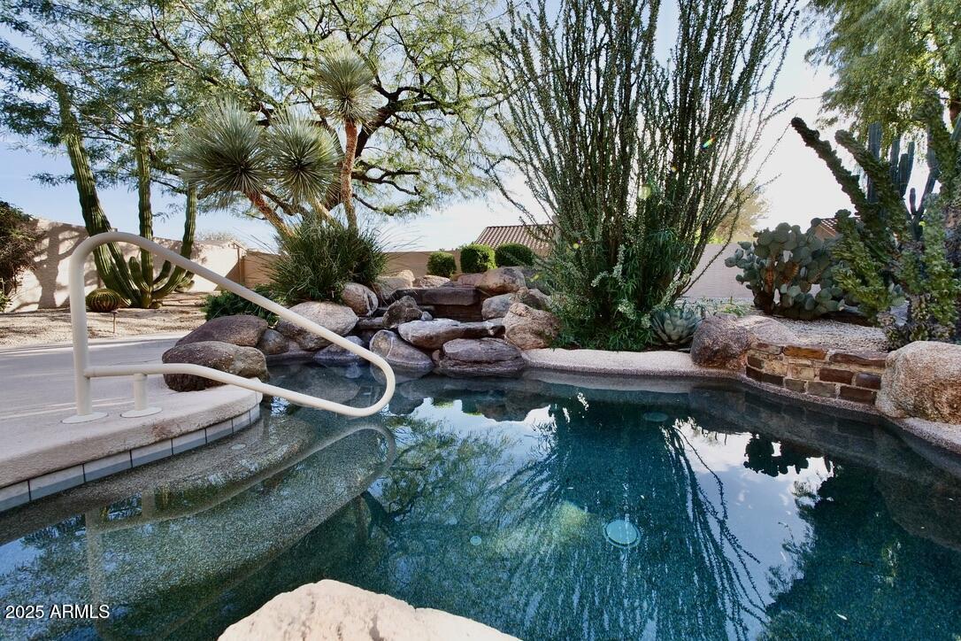 4645 E MAZATZAL Drive