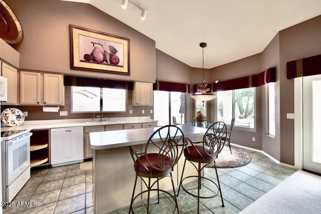 4645 E MAZATZAL Drive