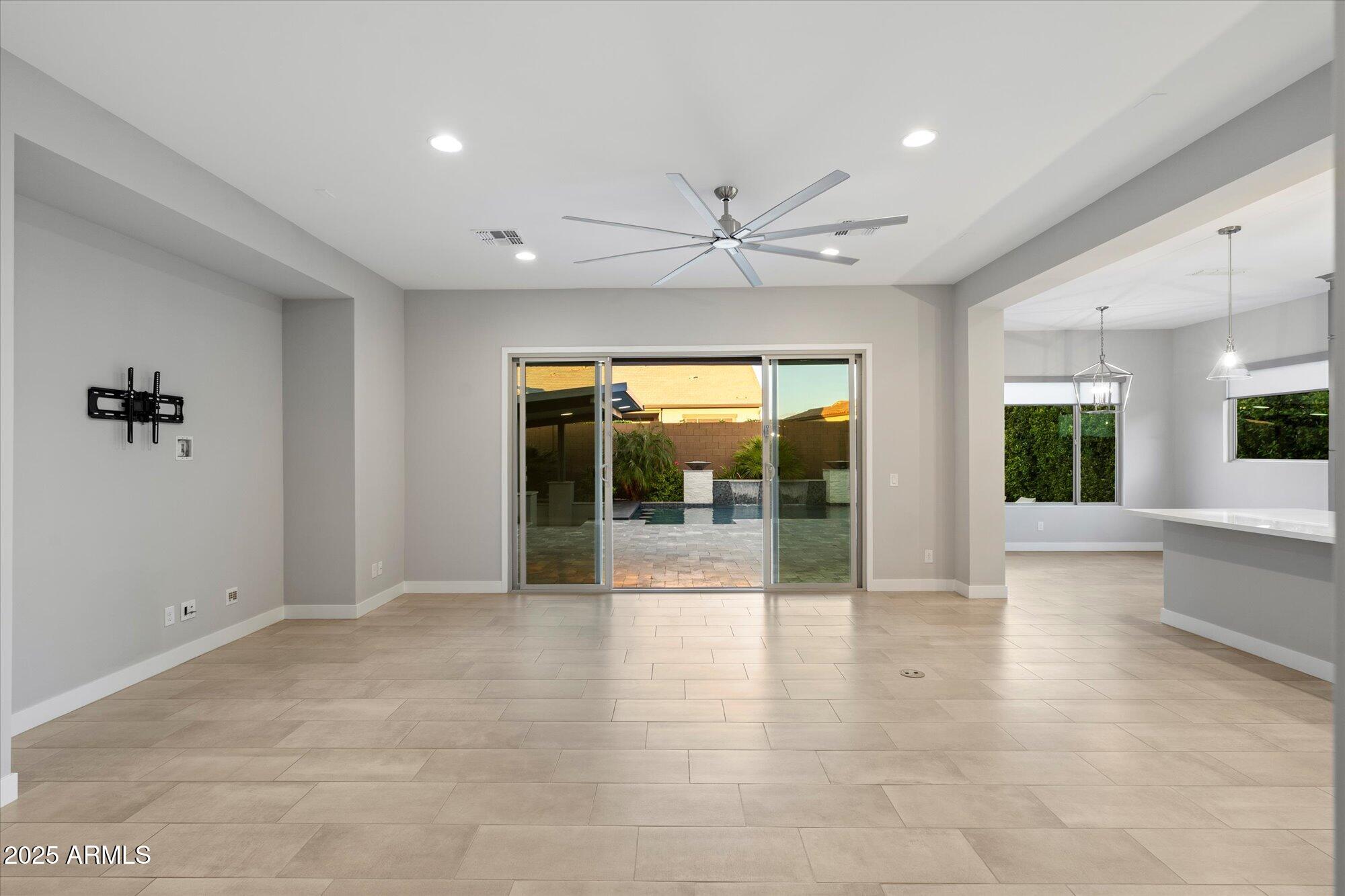 10638 E Tesla Avenue