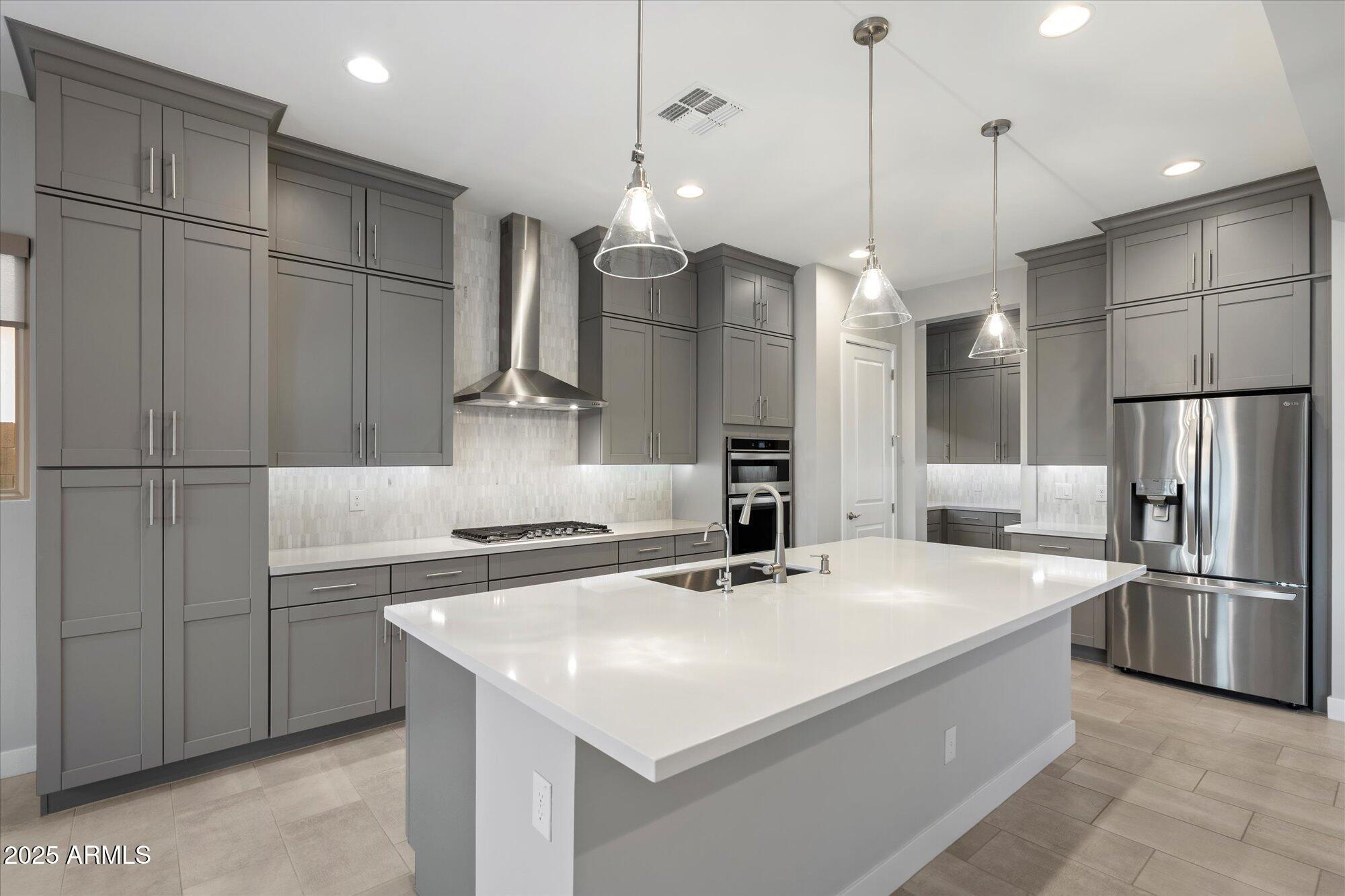 10638 E Tesla Avenue