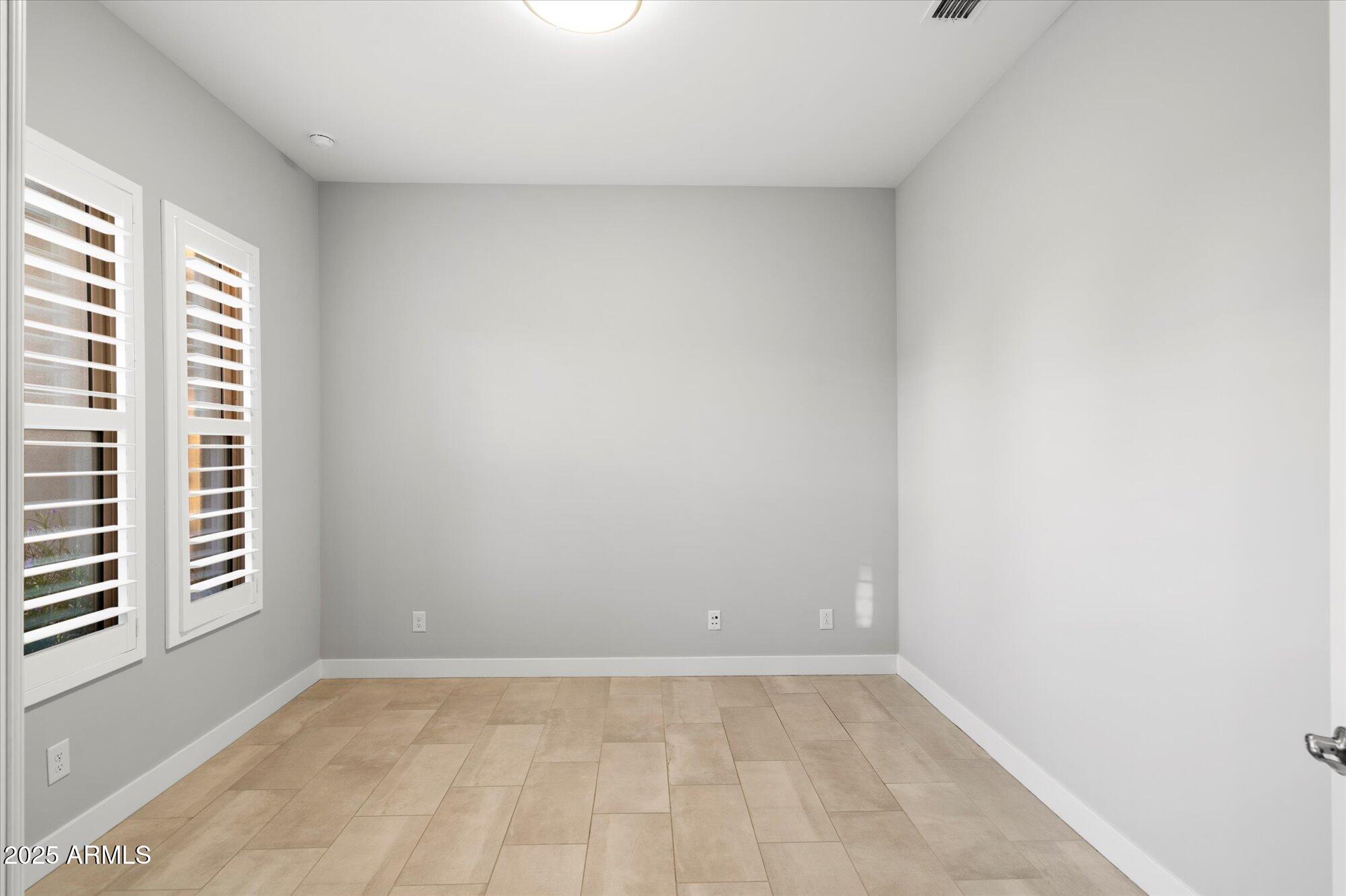 10638 E Tesla Avenue