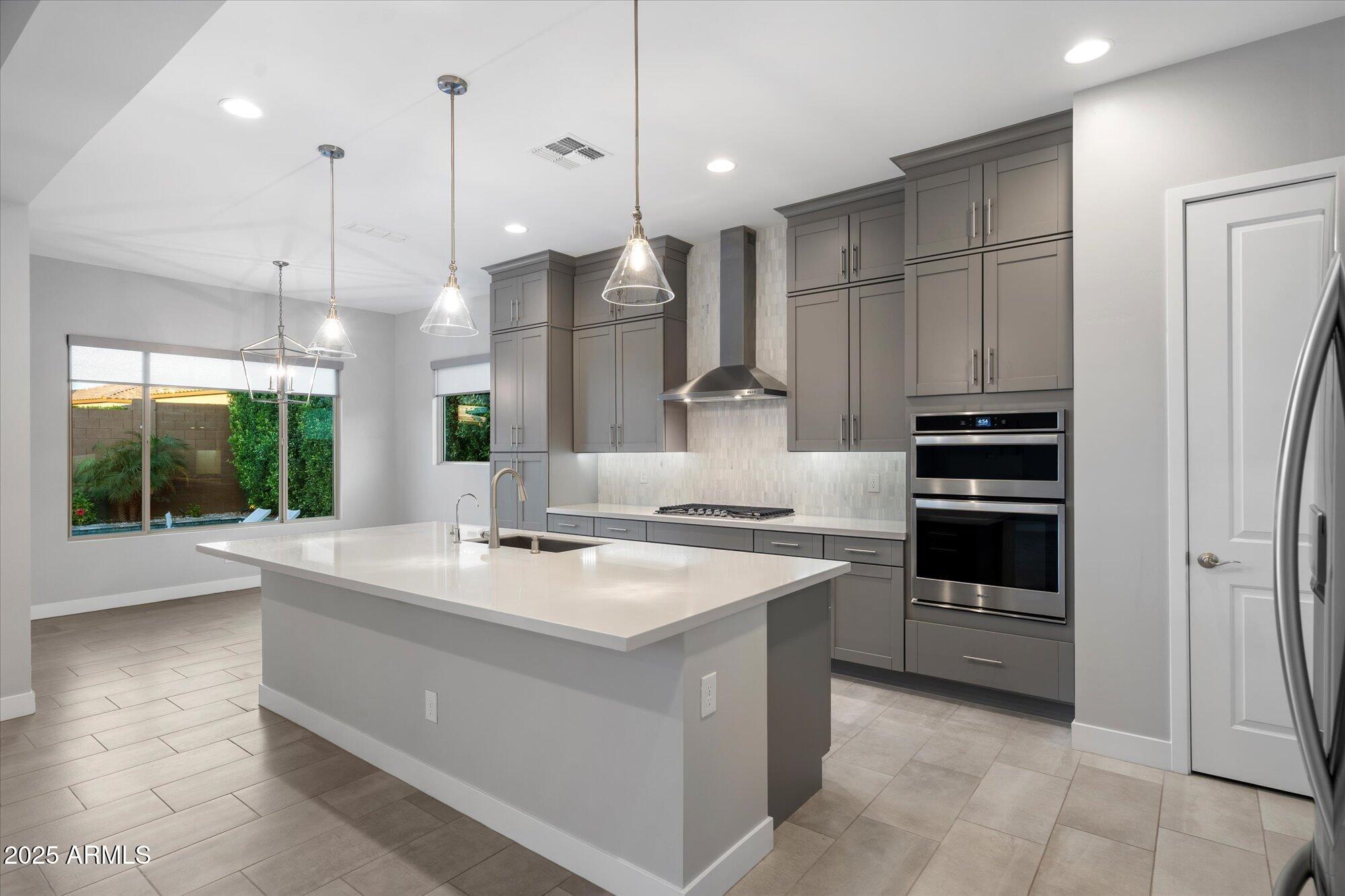 10638 E Tesla Avenue