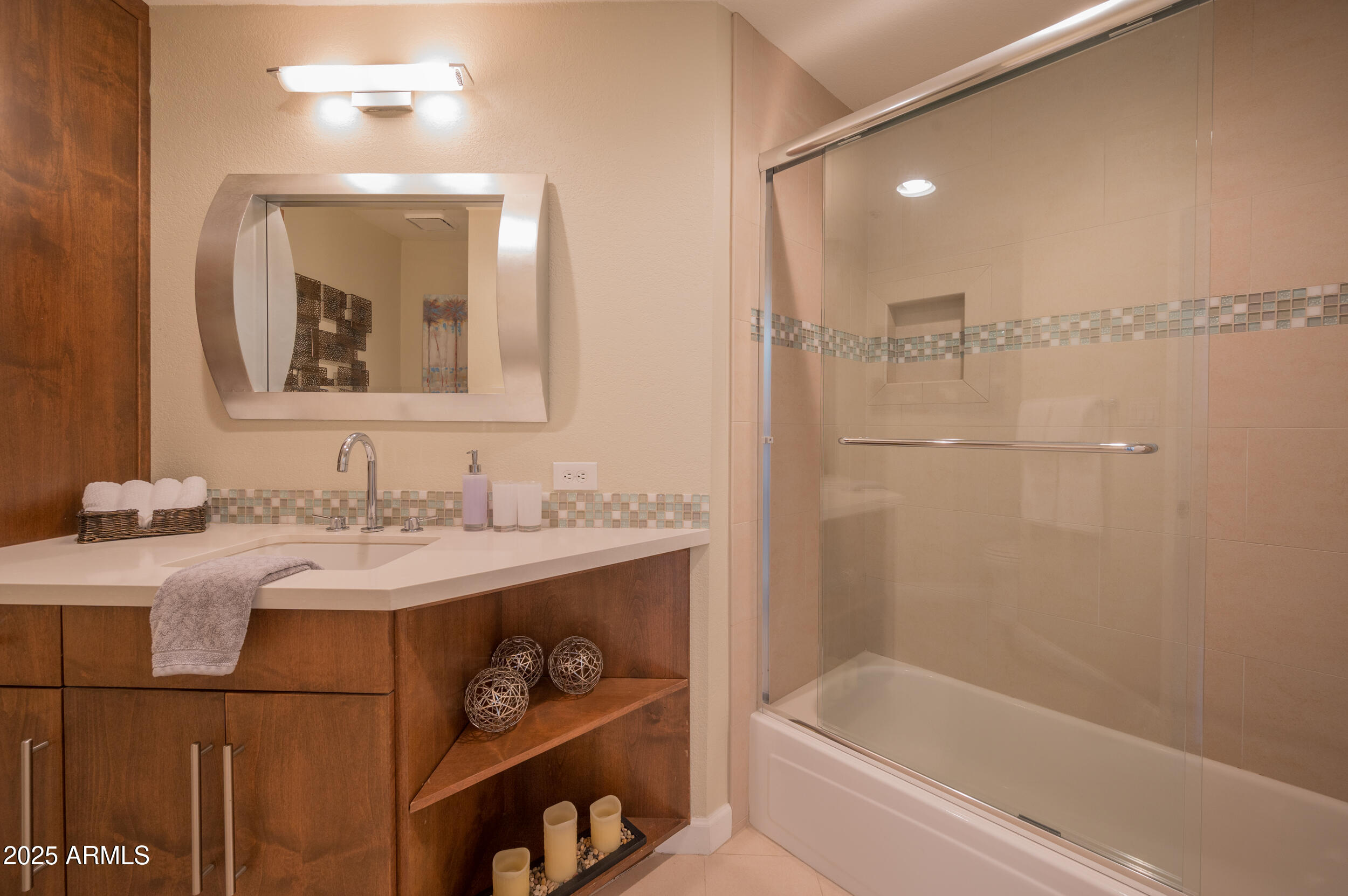 10080 E MOUNTAINVIEW LAKE Drive 258