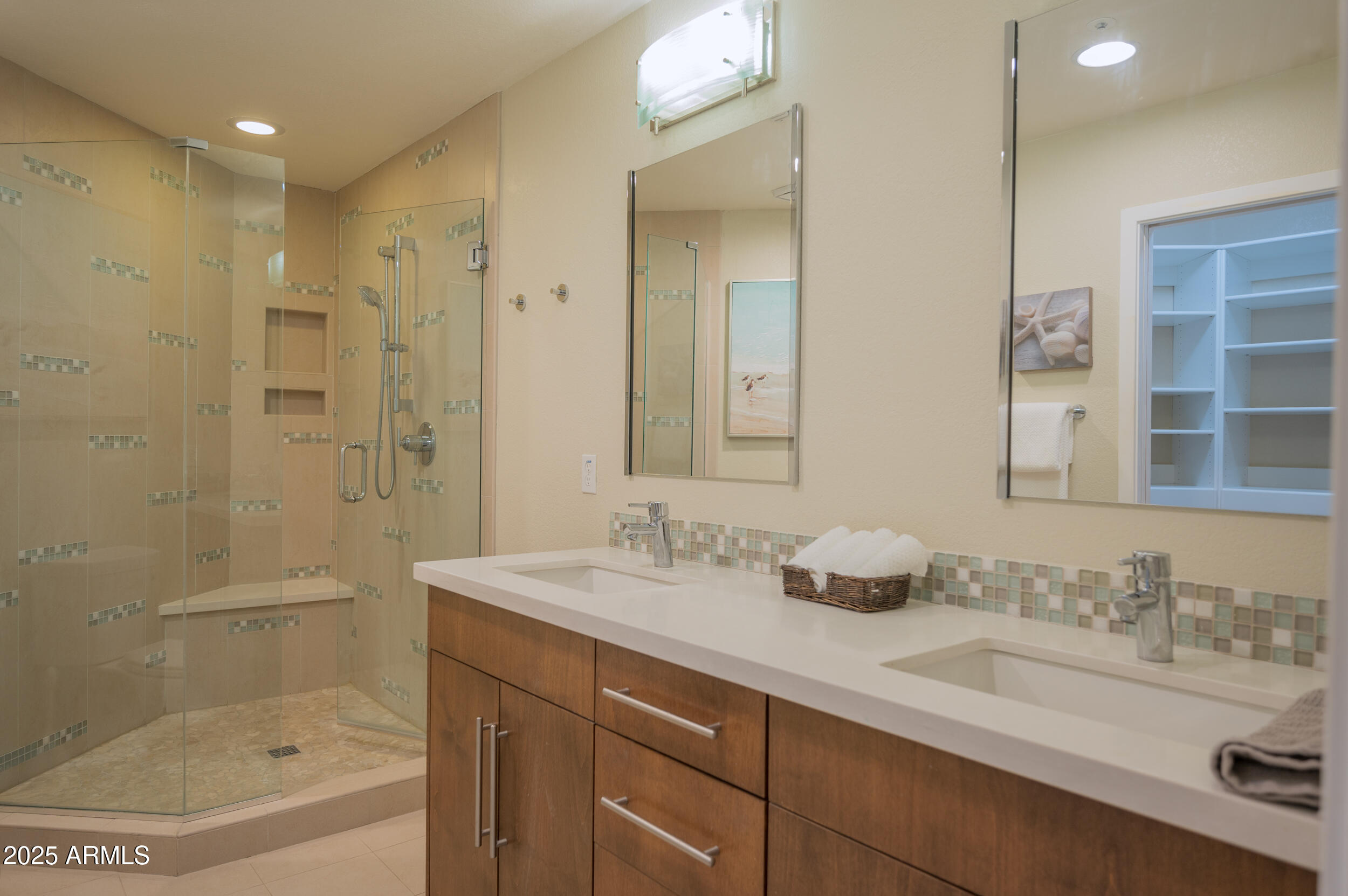 10080 E MOUNTAINVIEW LAKE Drive 258