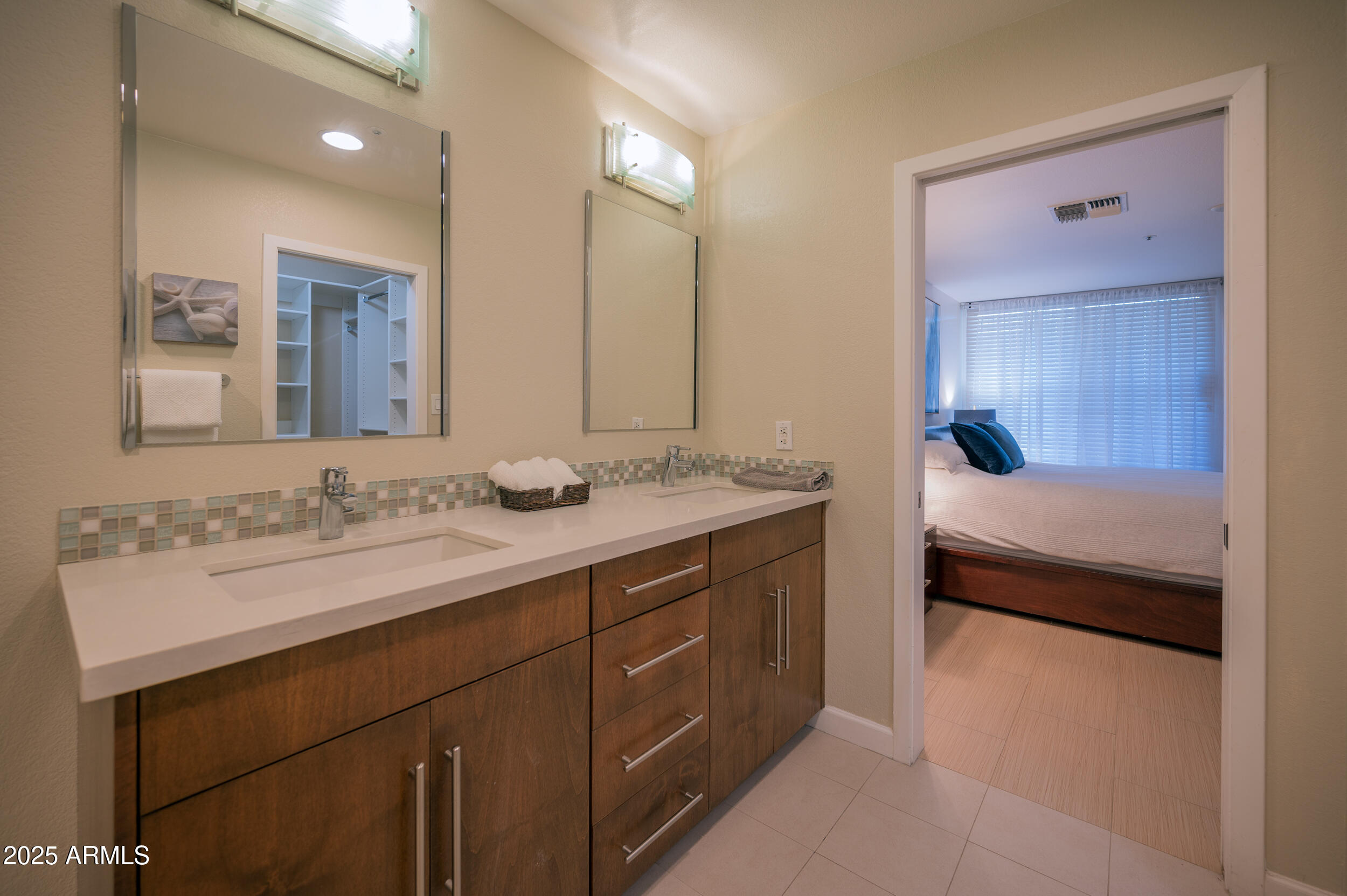 10080 E MOUNTAINVIEW LAKE Drive 258