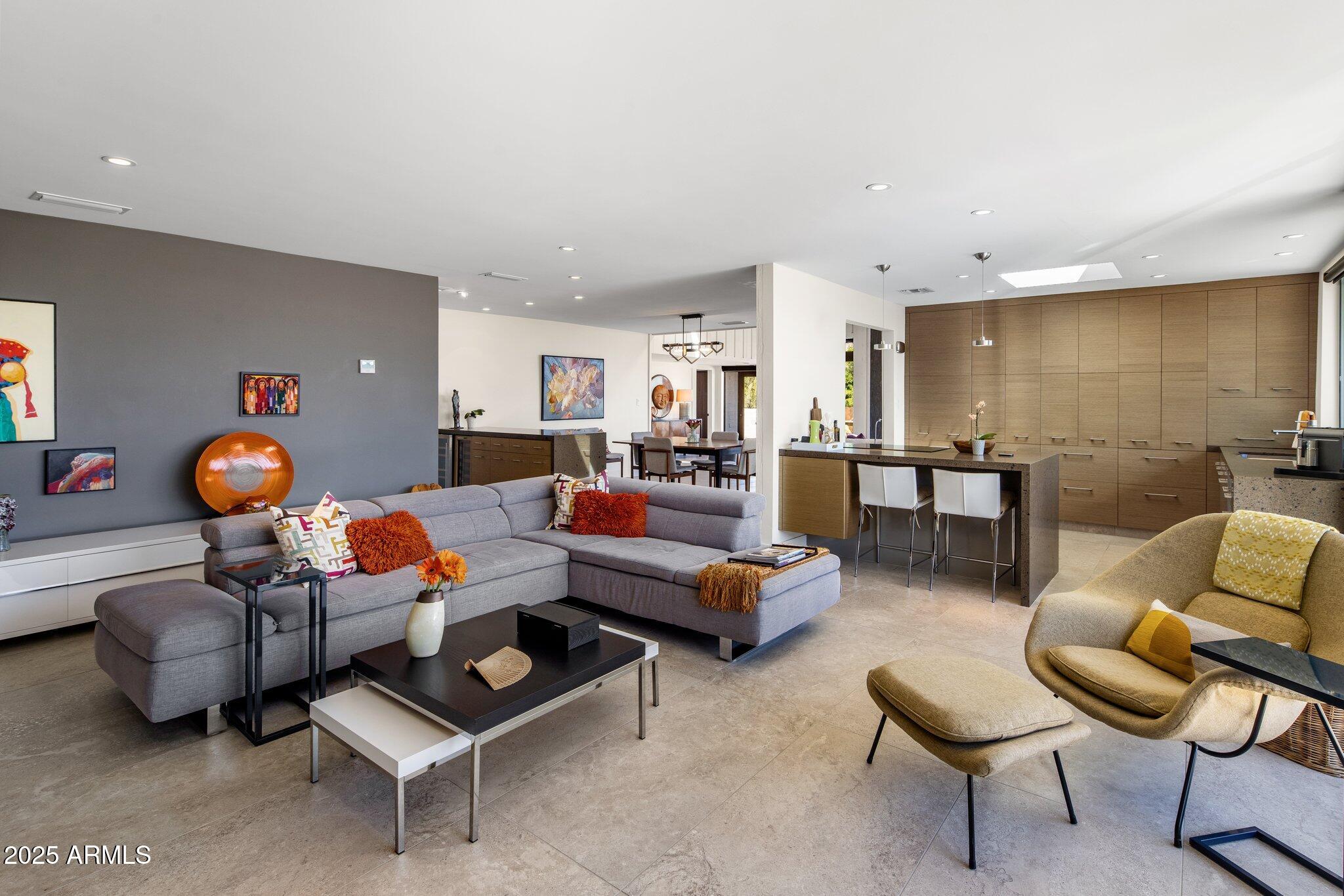 5434 E Lincoln Drive 78