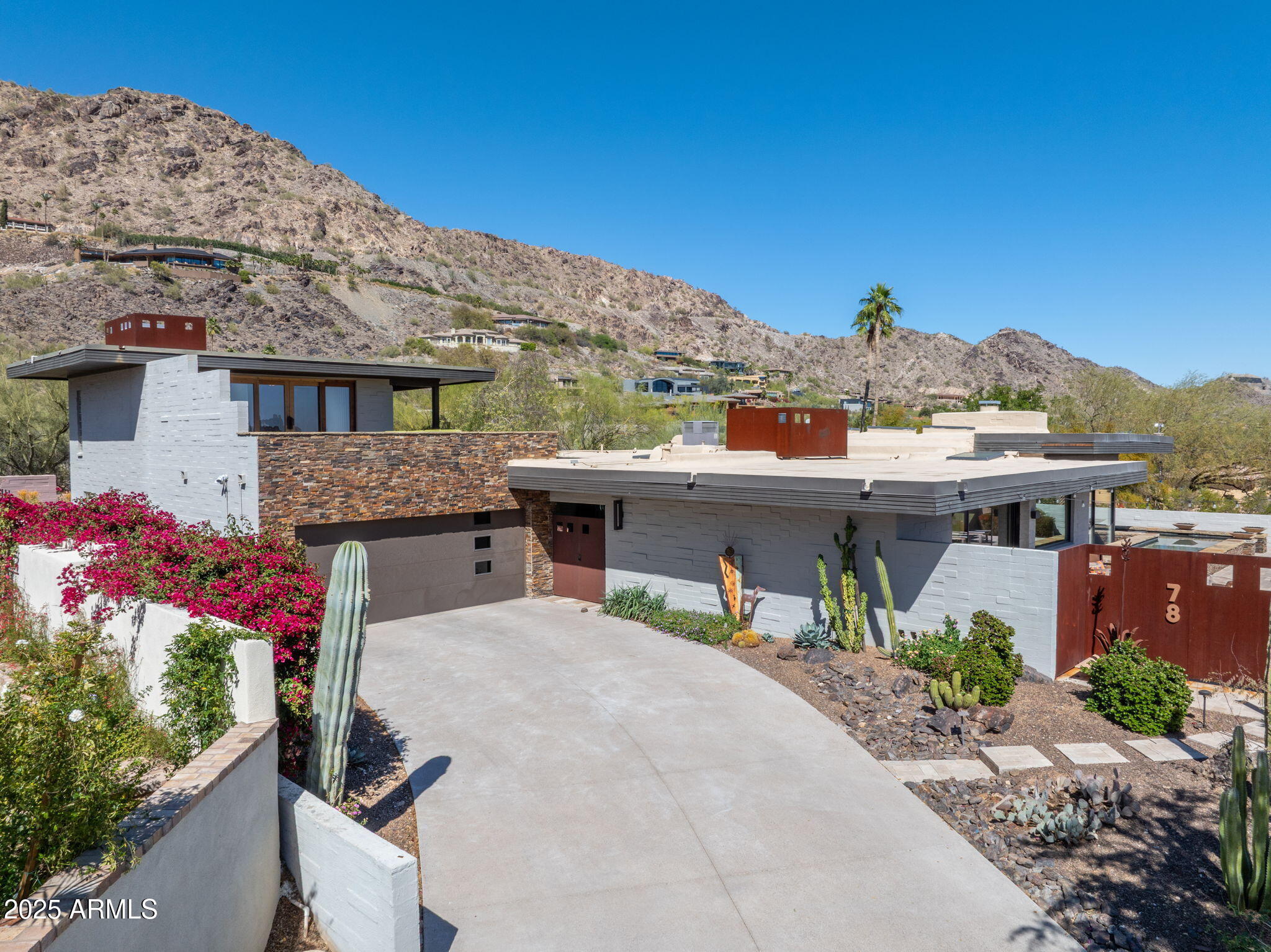 5434 E Lincoln Drive 78