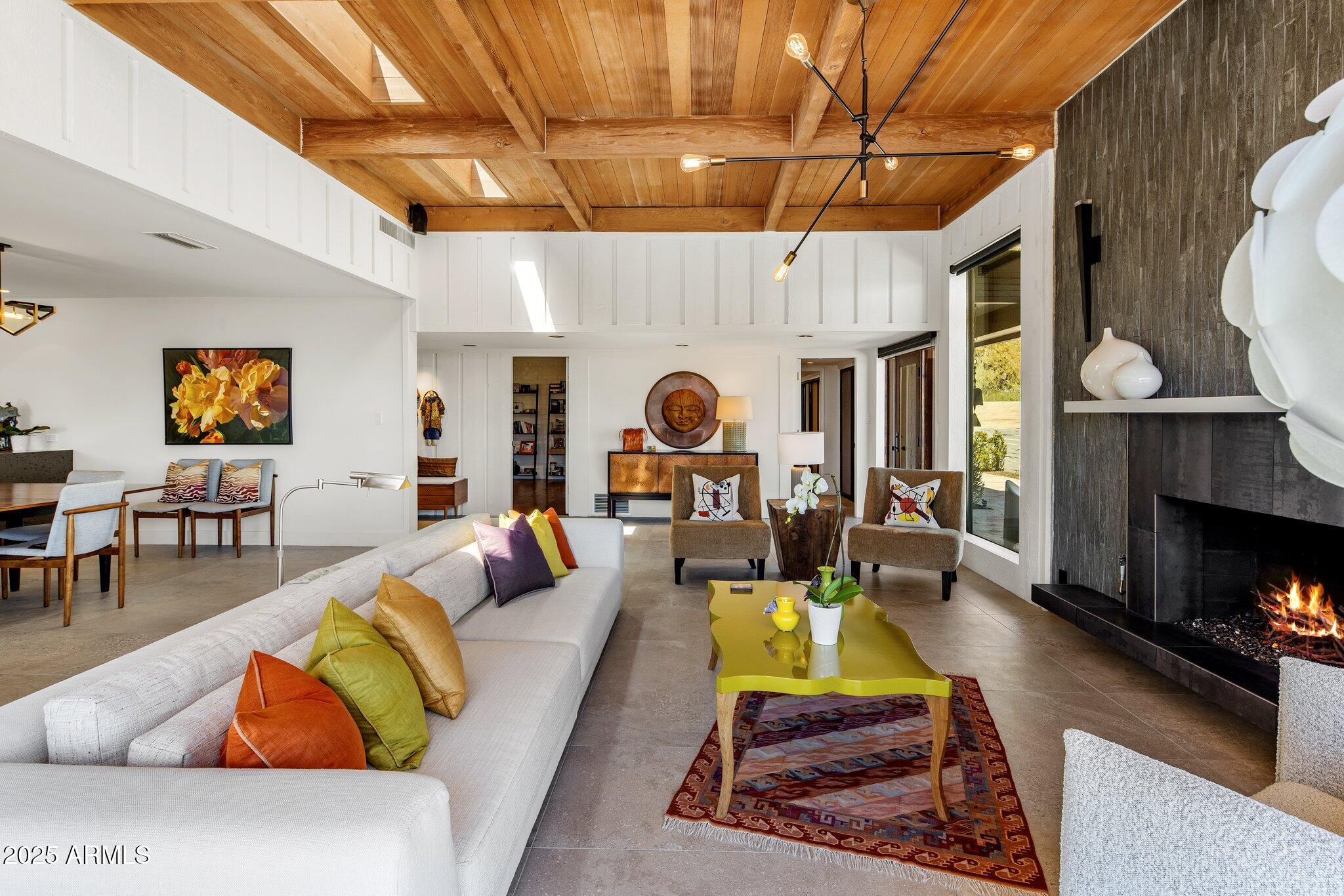 5434 E Lincoln Drive 78