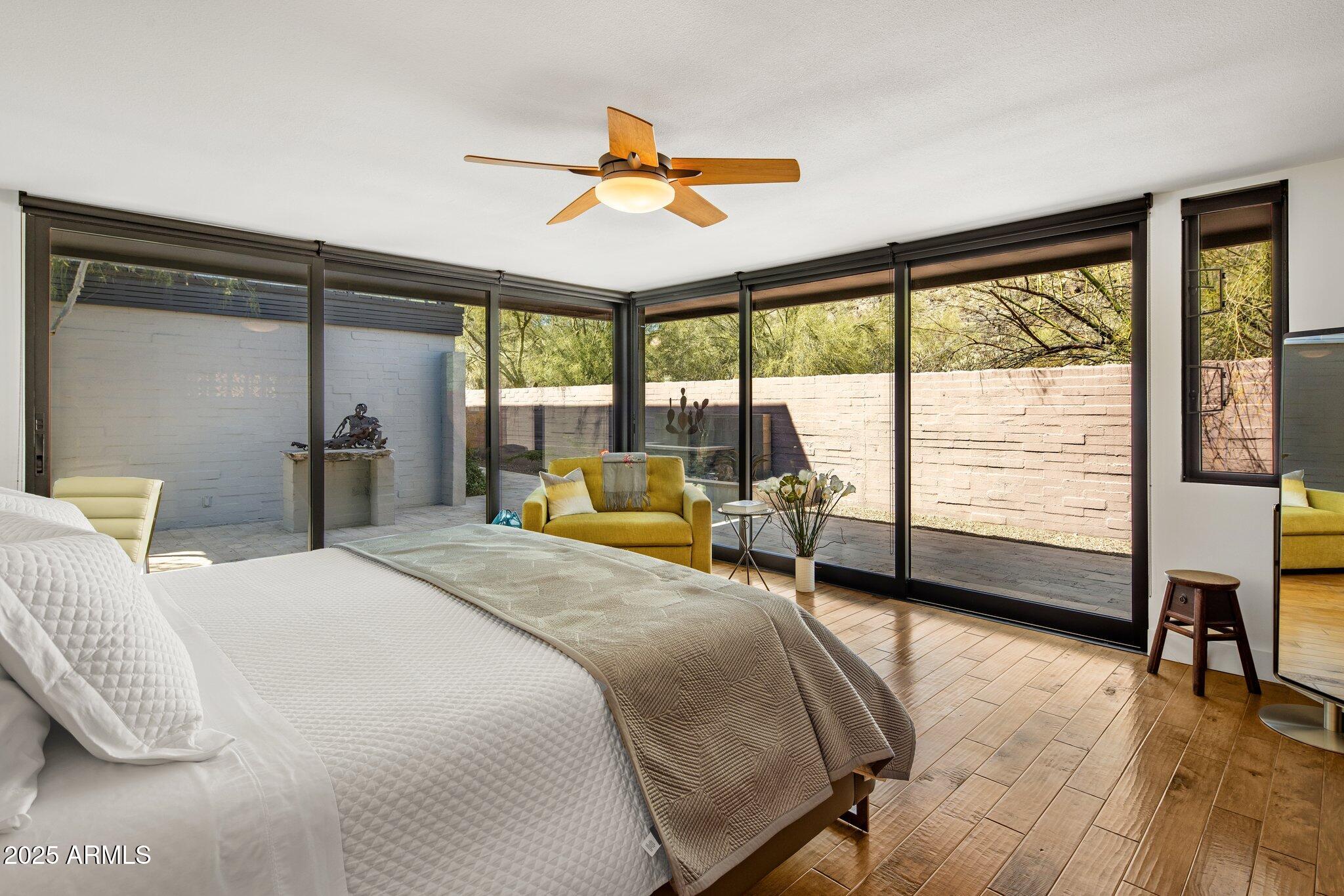 5434 E Lincoln Drive 78