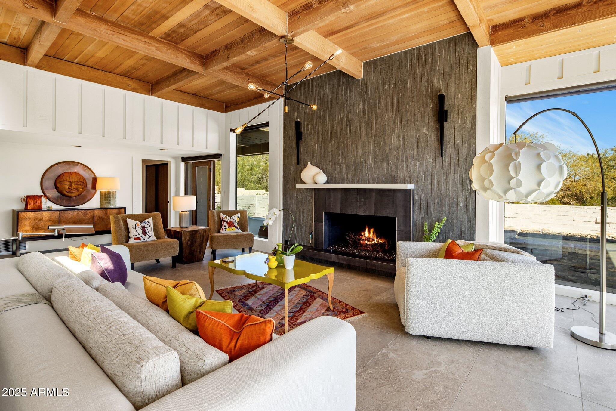 5434 E Lincoln Drive 78