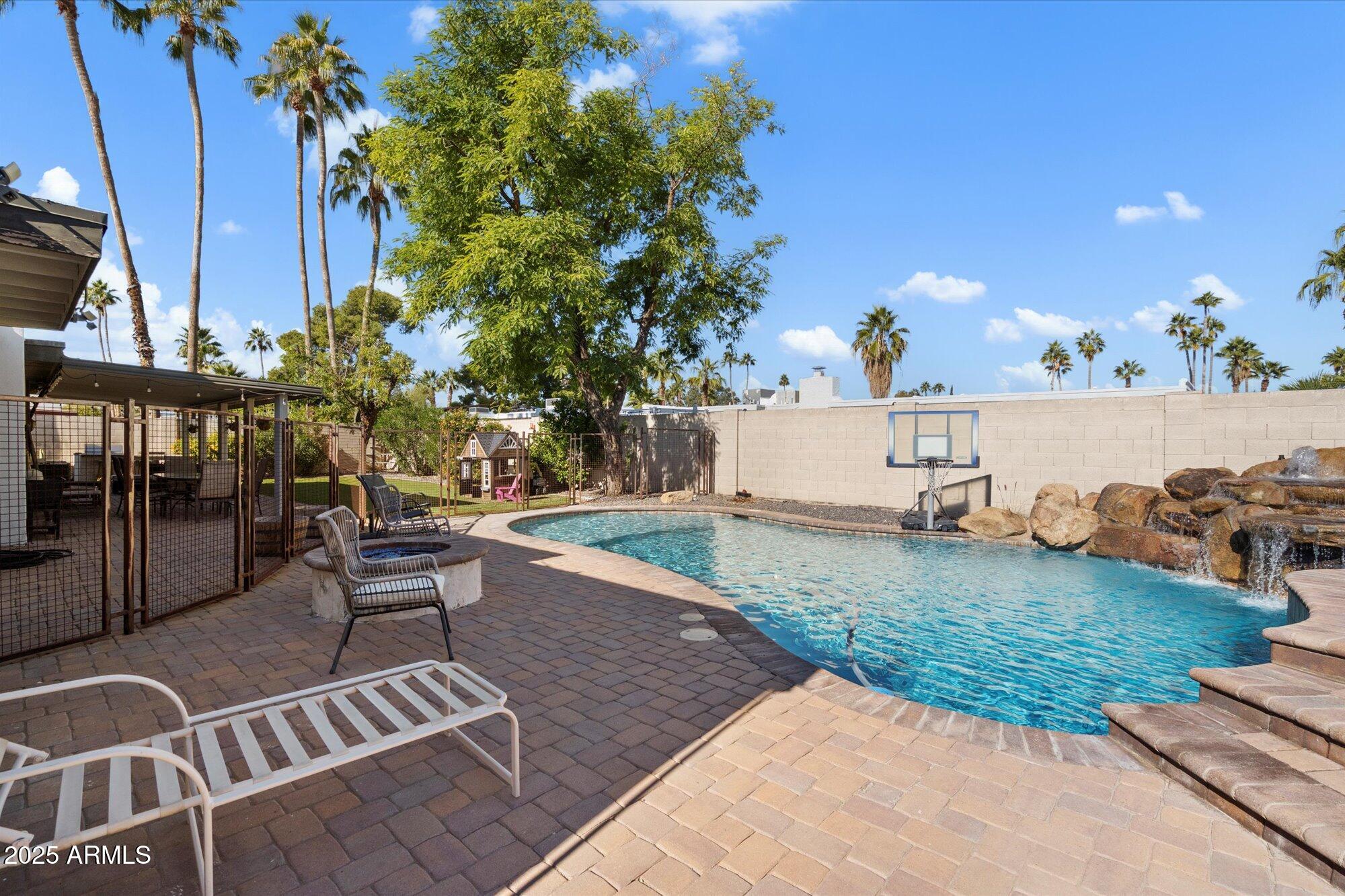 6440 E Jean Drive