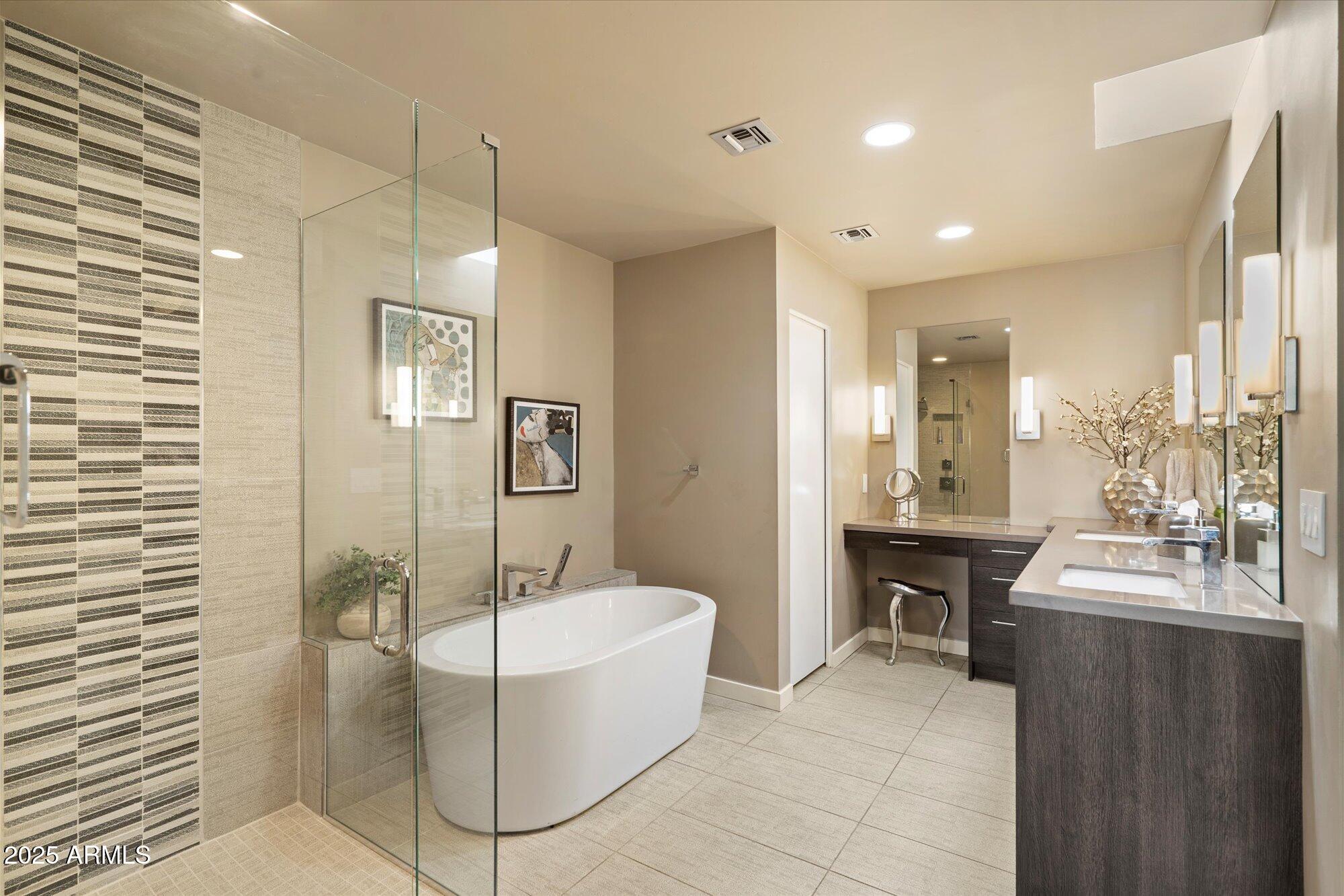 7424 N SAN MANUEL Road