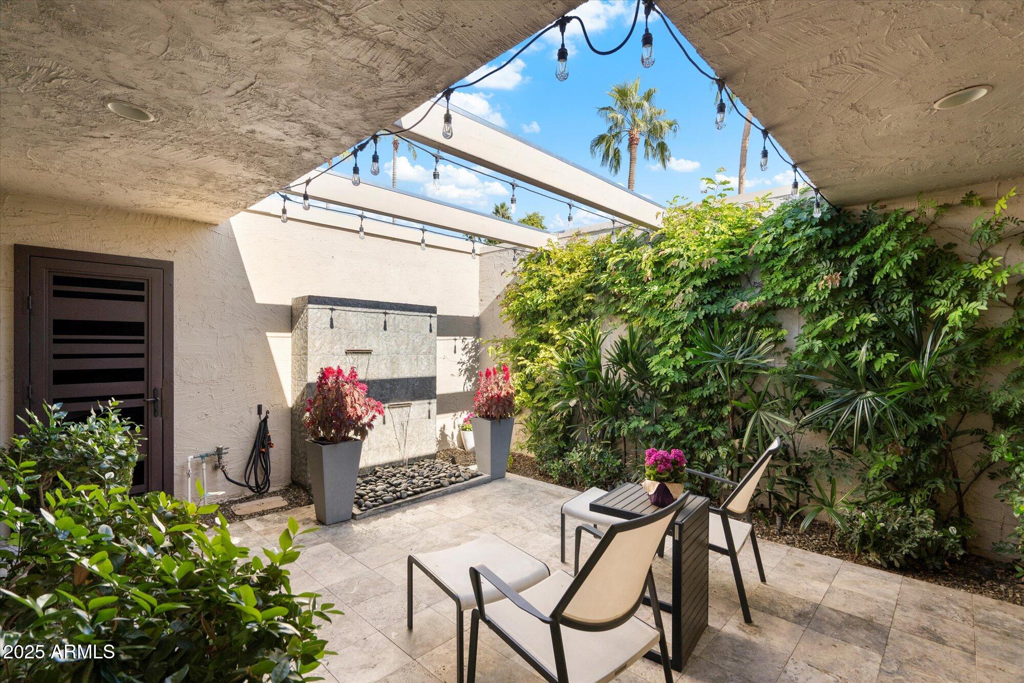 7424 N SAN MANUEL Road