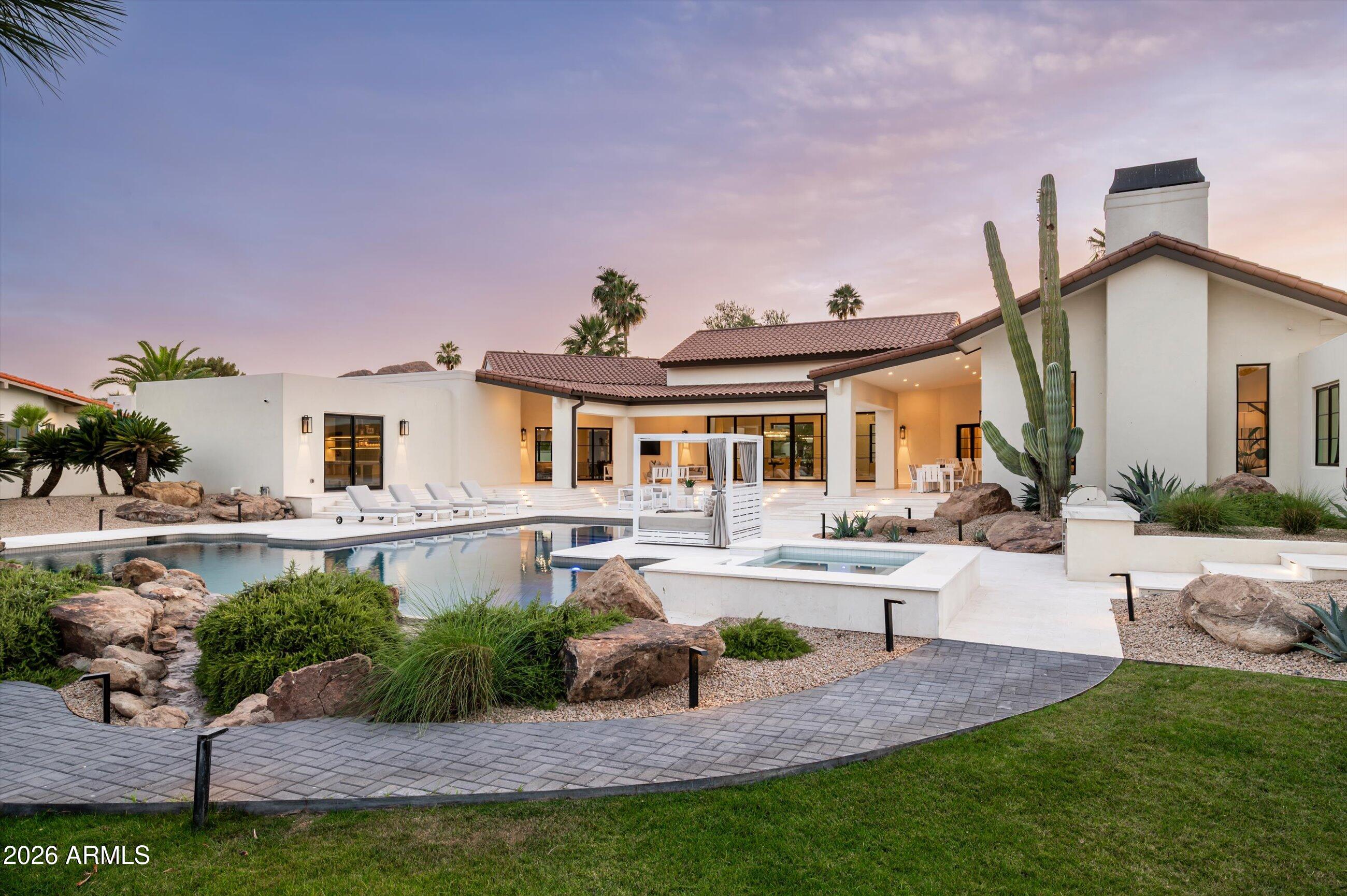 8635 N 65TH Street