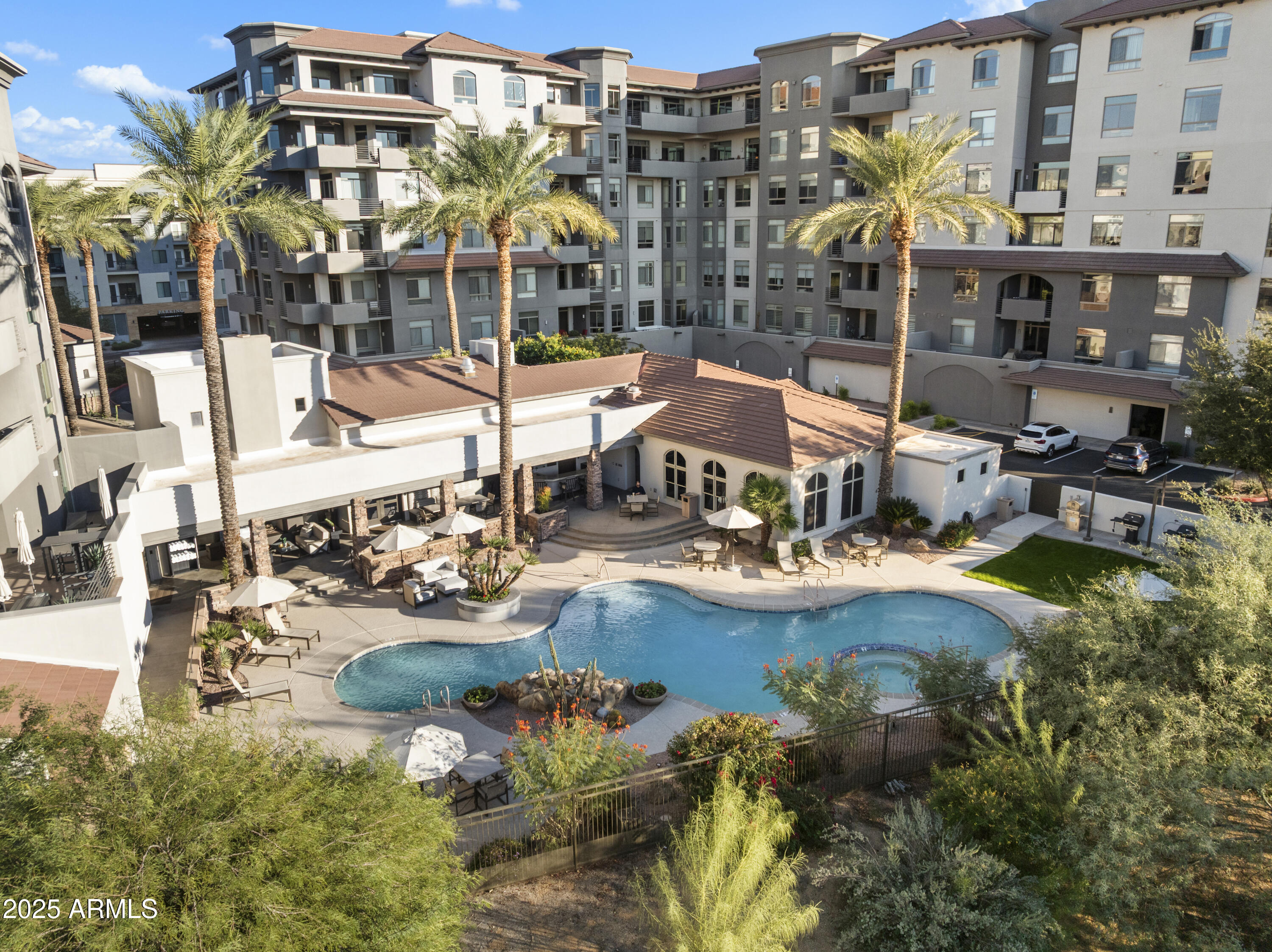 15802 N 71st Street 503