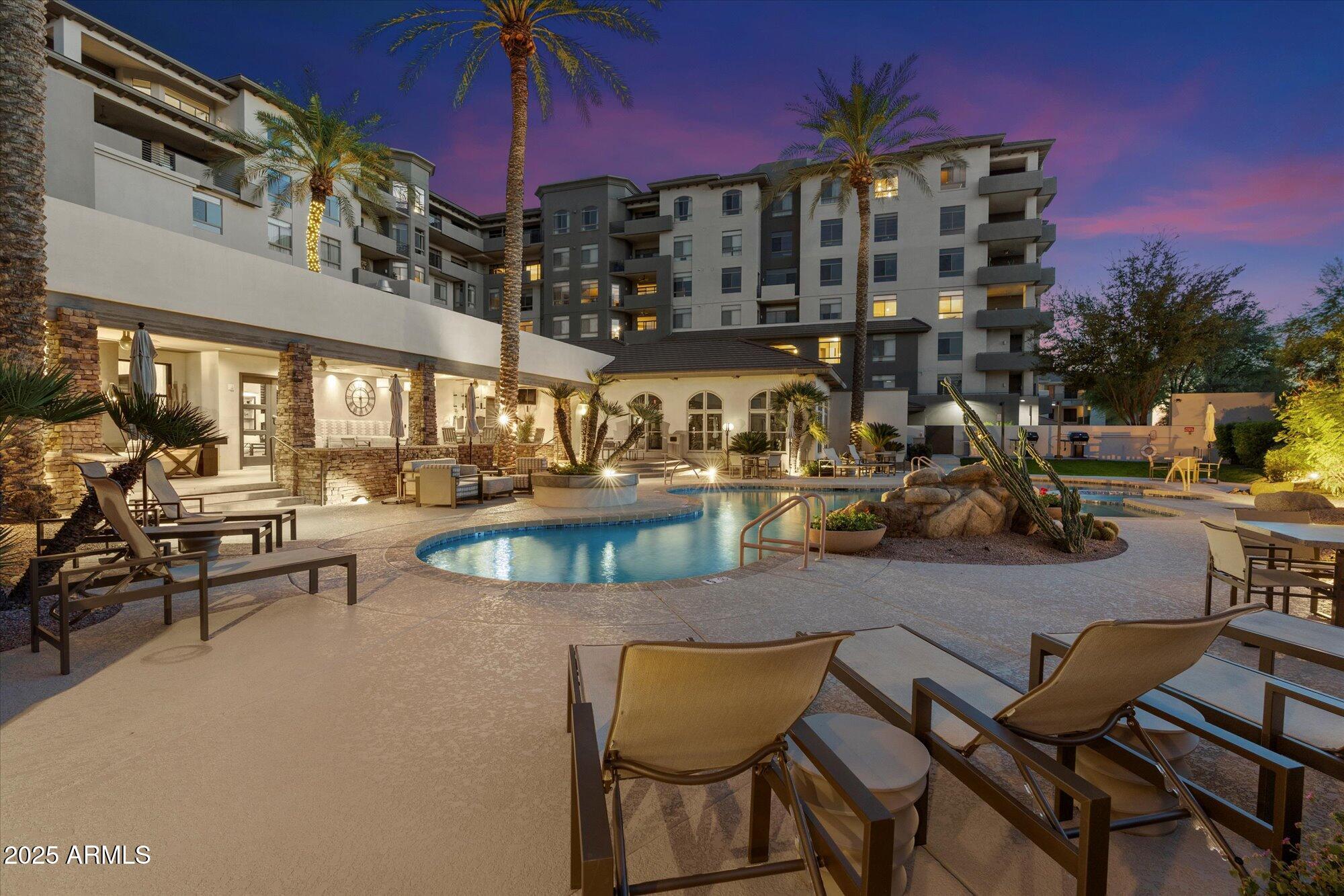 15802 N 71st Street 503