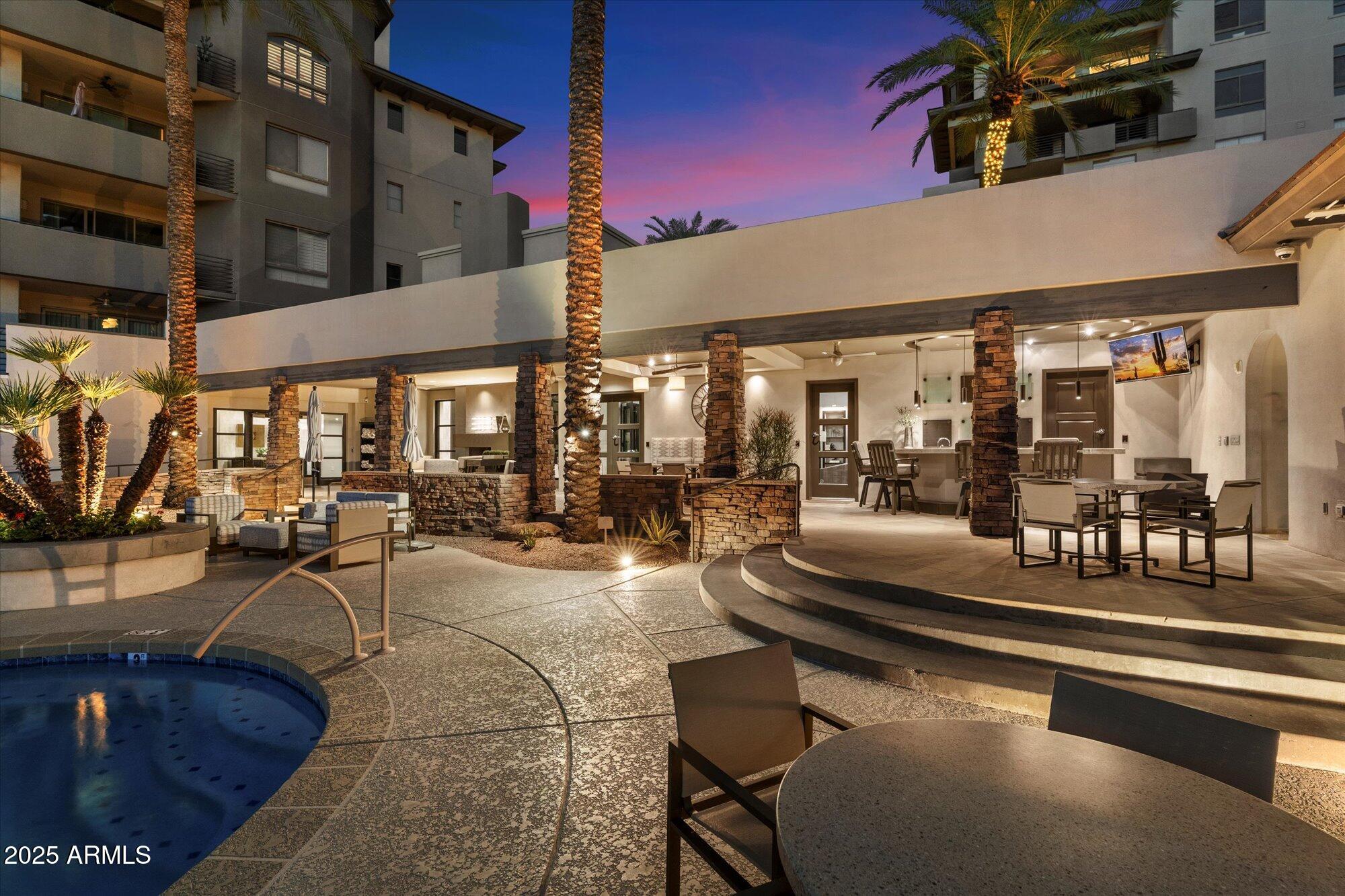 15802 N 71st Street 503